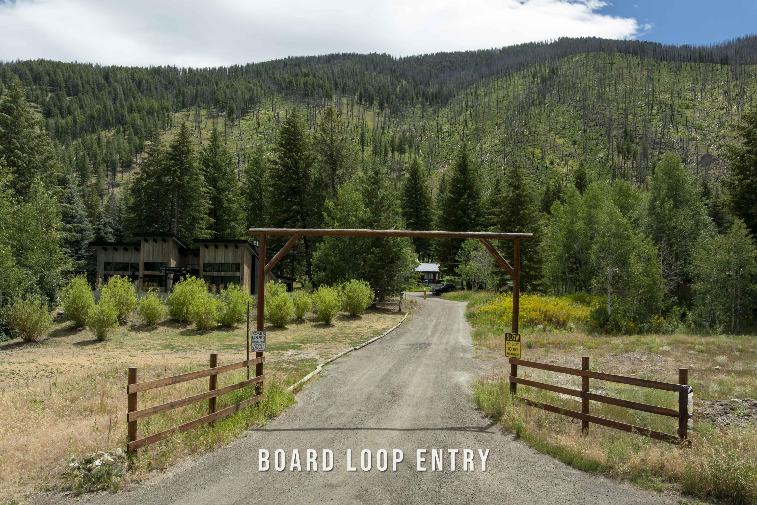 133 Board Loop Property Photo 29