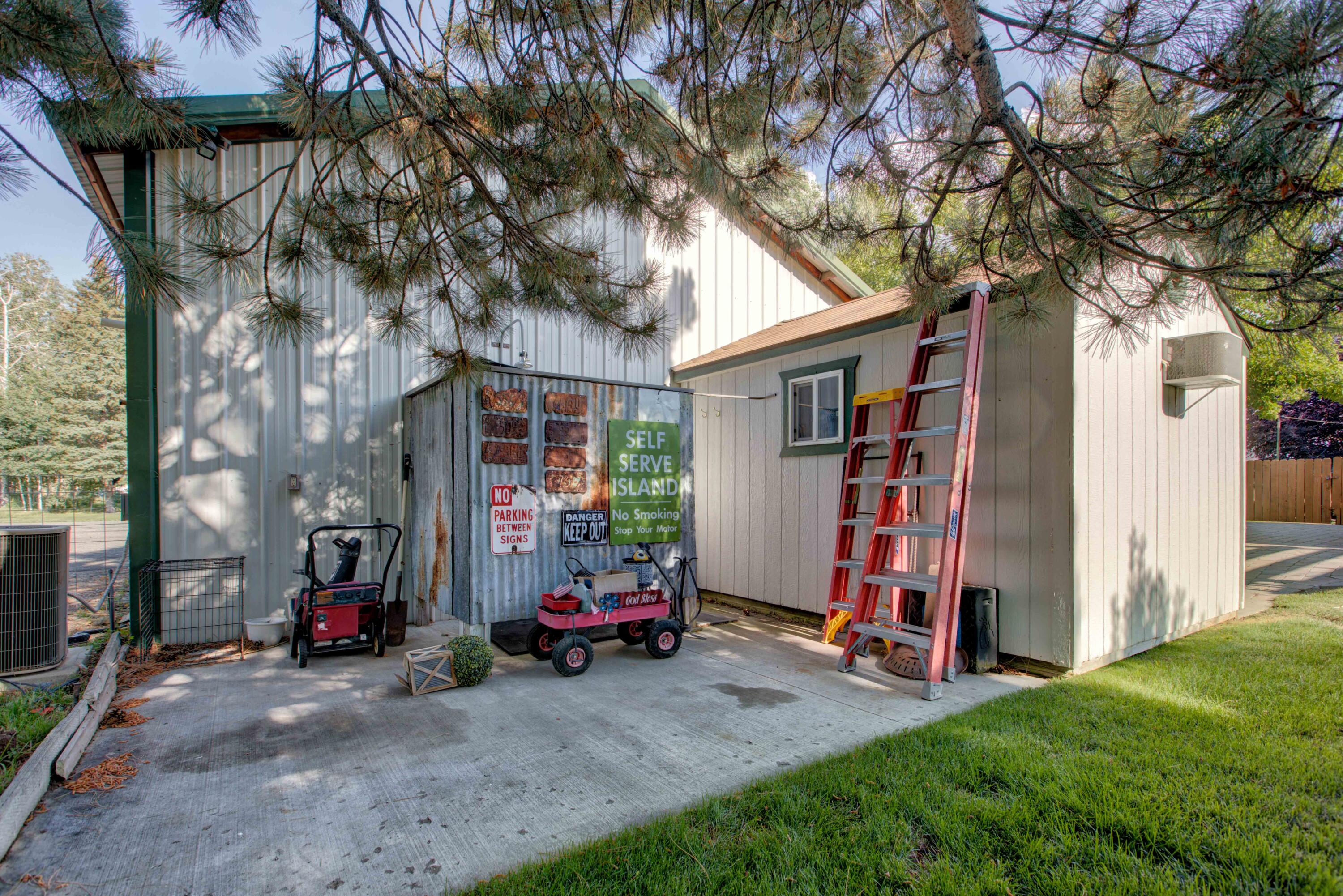 201 Lollipop Lane Property Photo 43