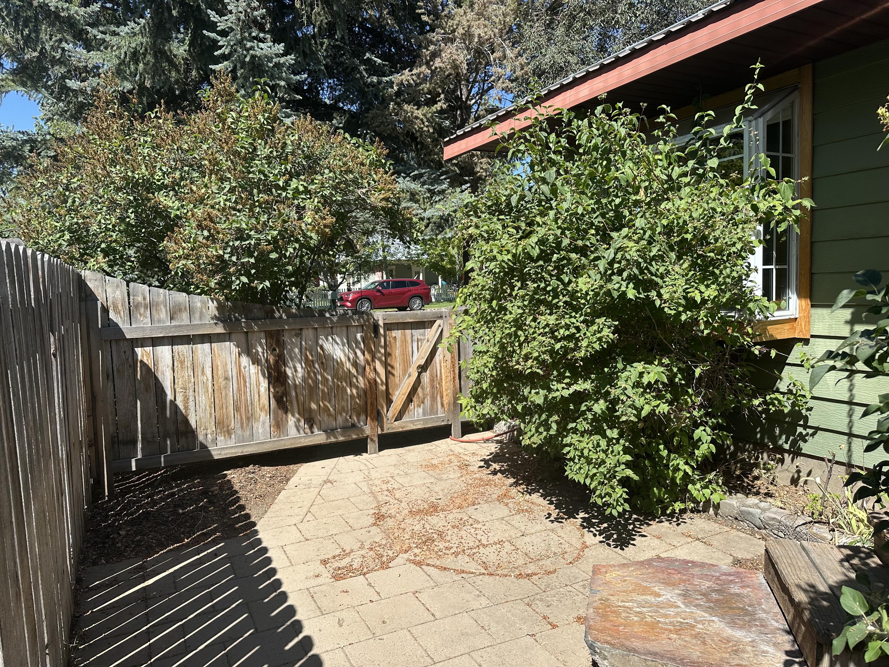 604 N 3rd St N Property Photo 13