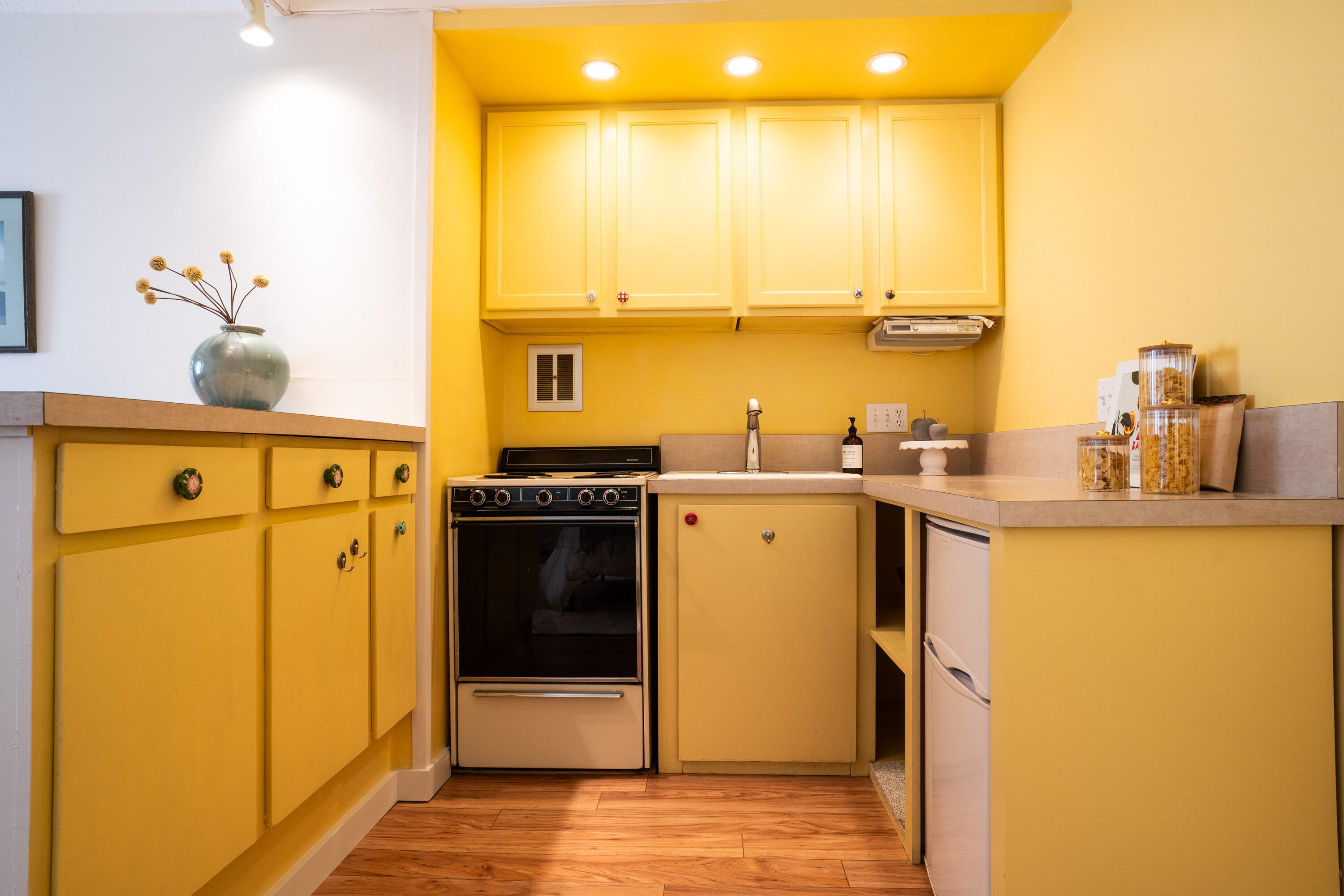 1004 Atelier Condo Dr Property Photo 10