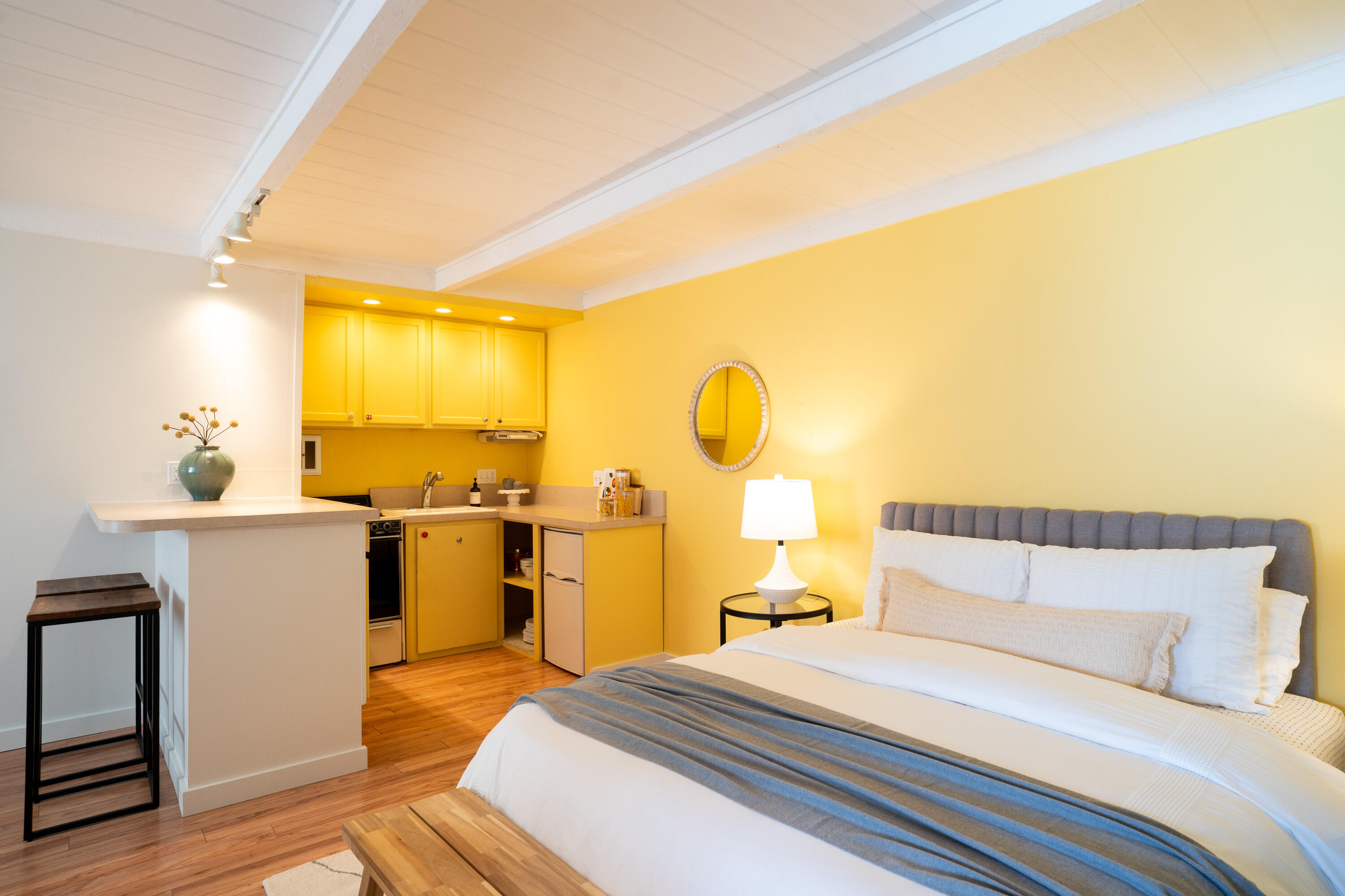 1004 Atelier Condo Dr Property Photo 12