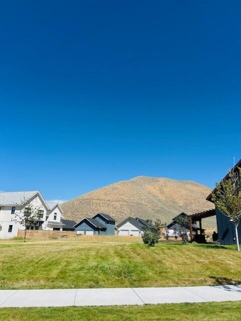 1541 Appaloosa Rd Property Photo 1