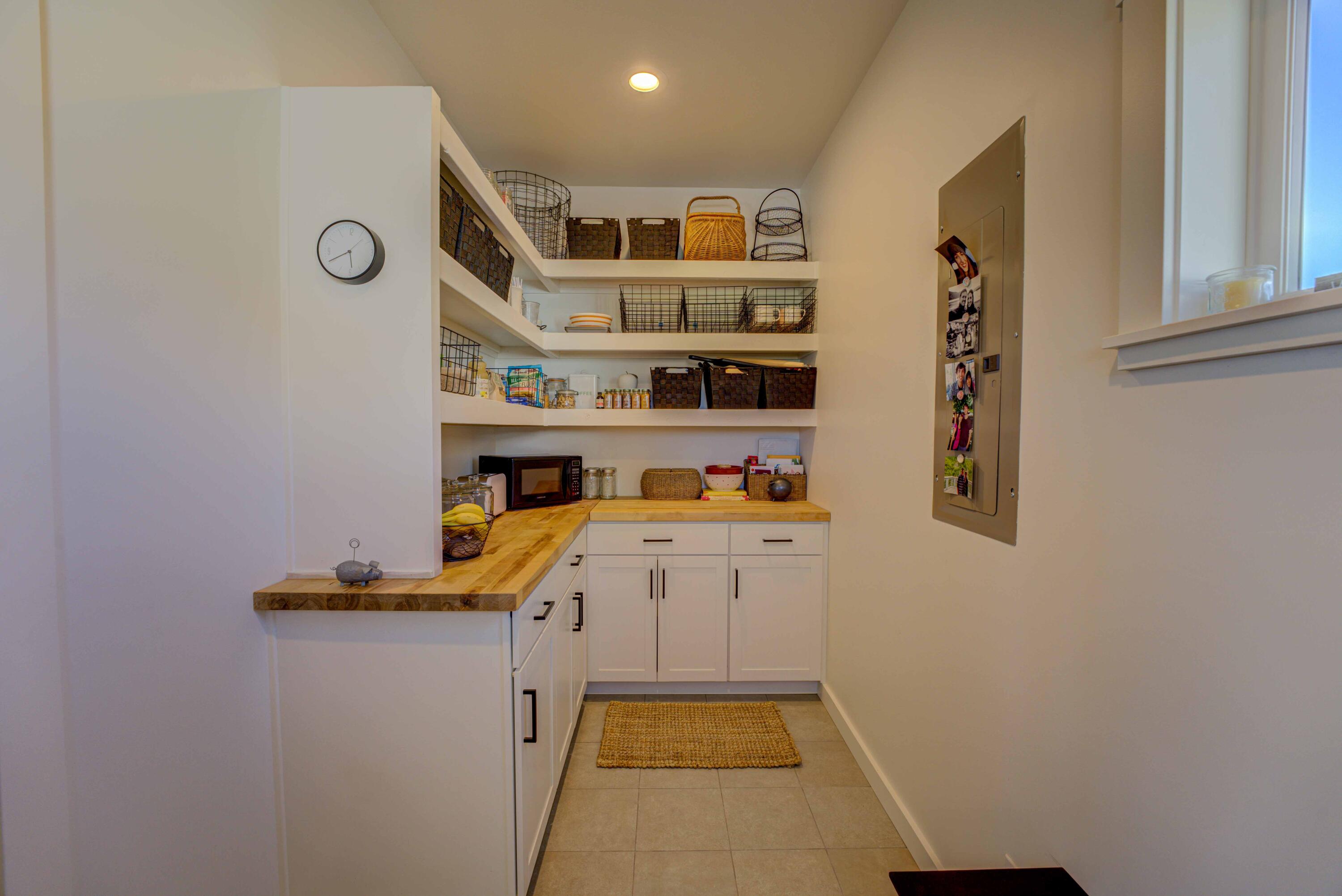 201 Equus Loop Property Photo 7