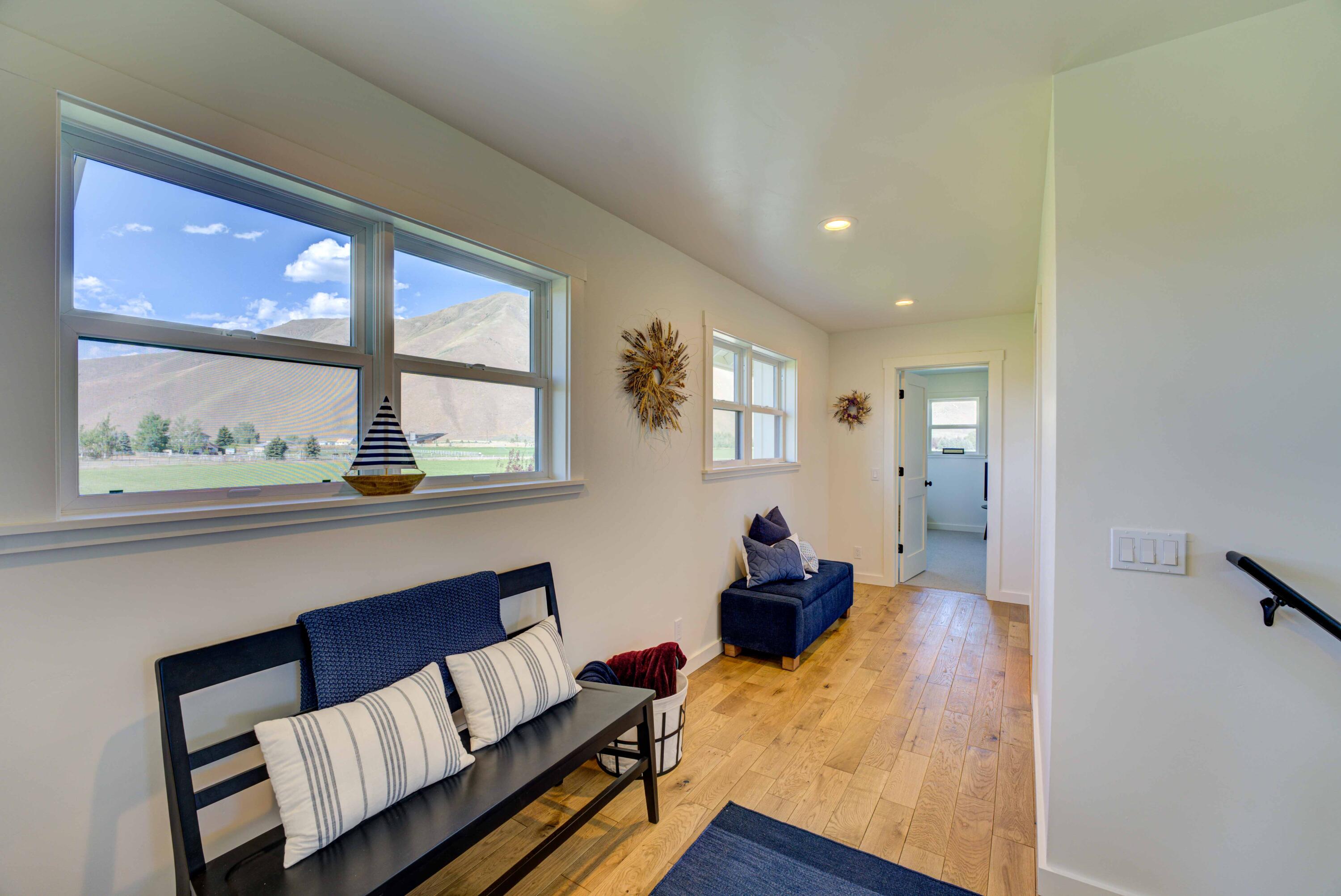 201 Equus Loop Property Photo 15