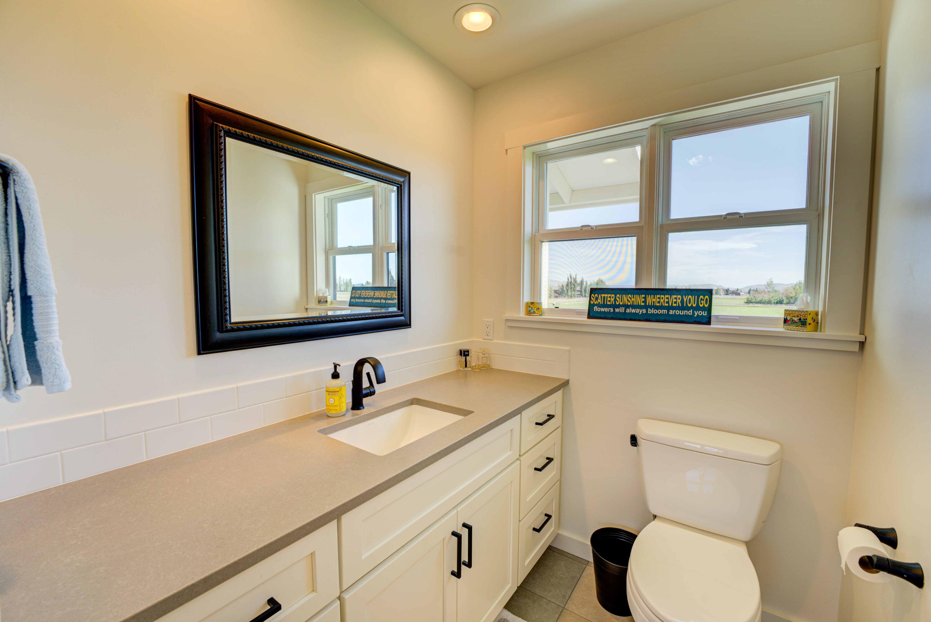 201 Equus Loop Property Photo 18