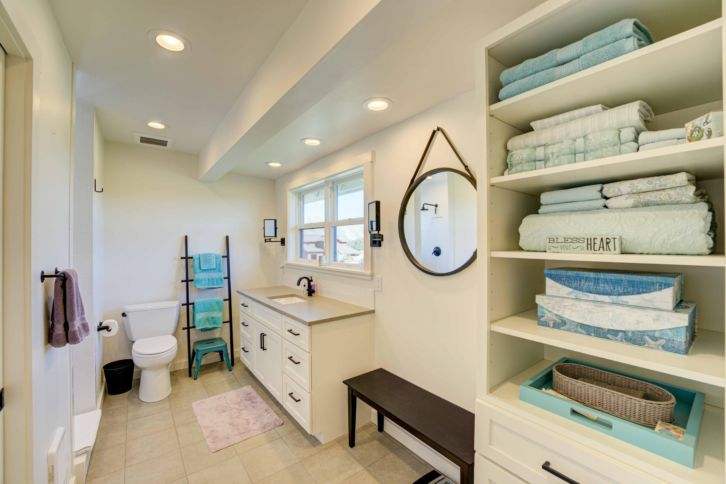 201 Equus Loop Property Photo 21