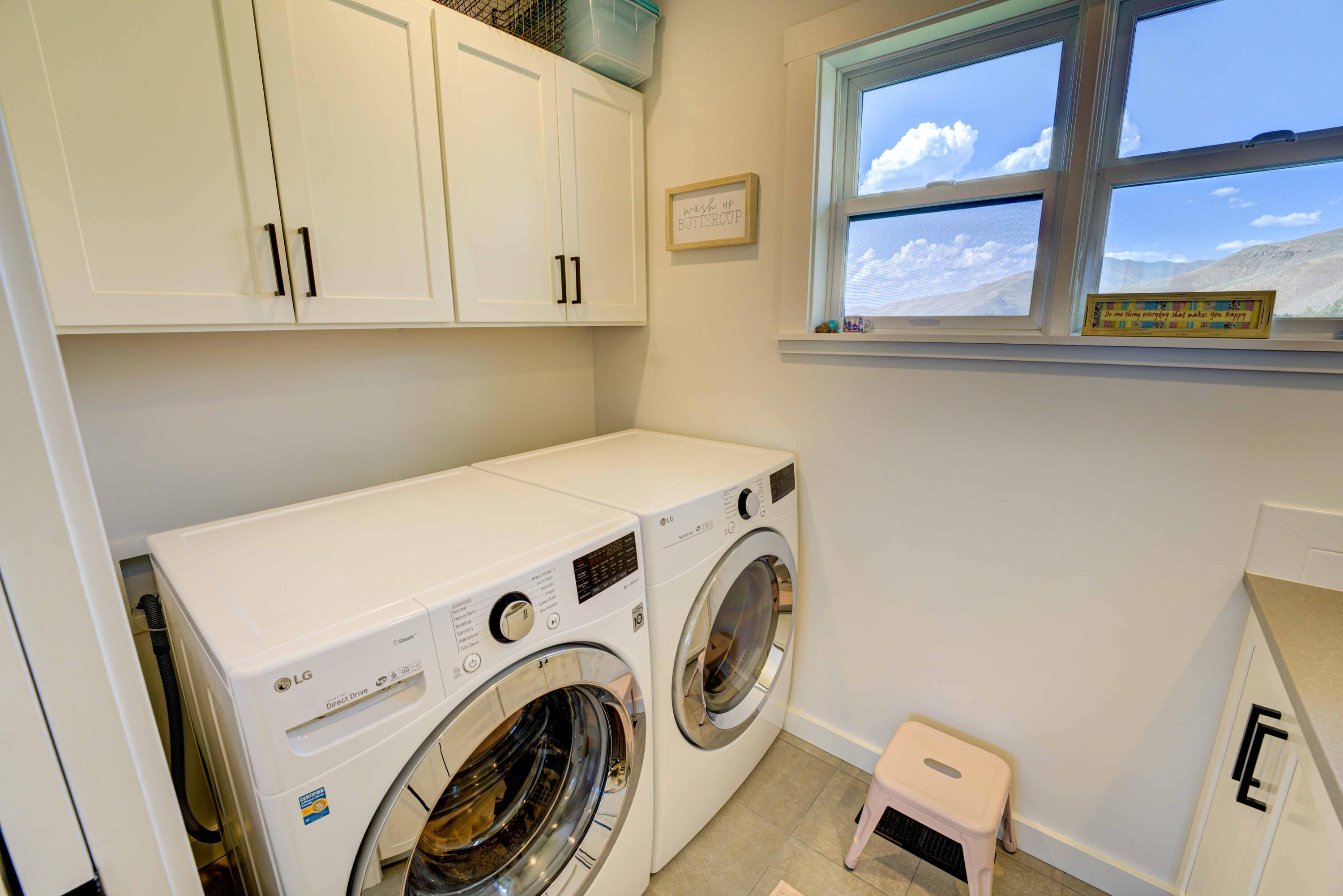 201 Equus Loop Property Photo 24