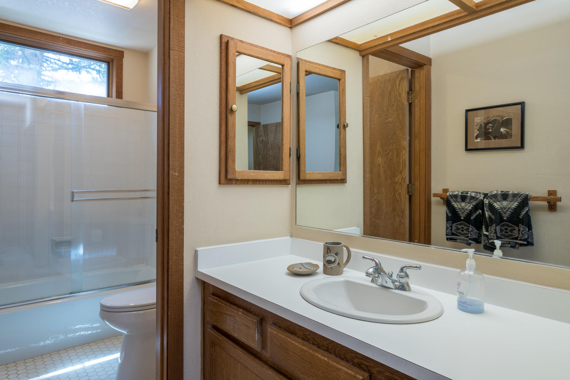 2724 Sunburst Condo Dr Property Photo 14