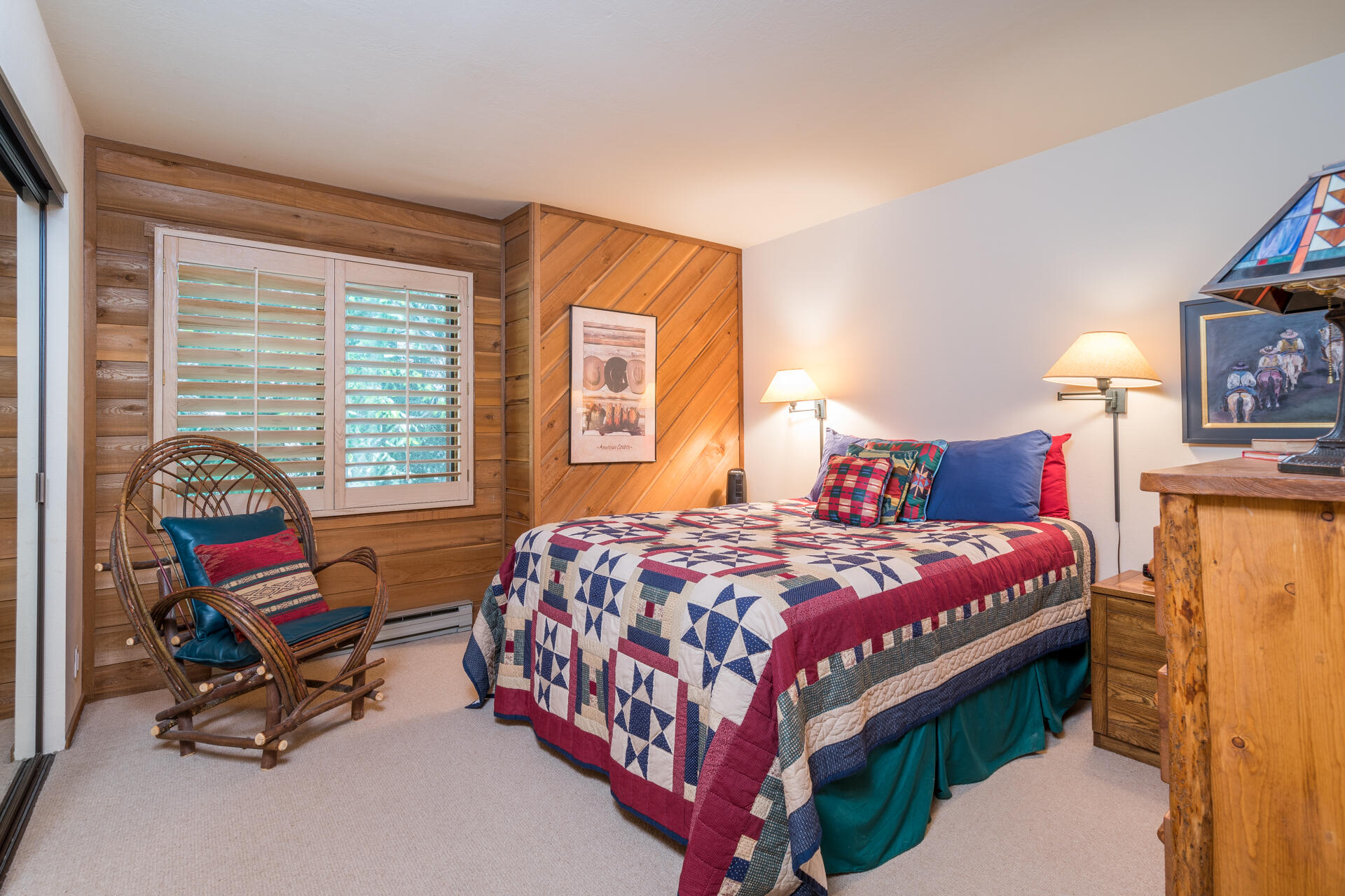 2724 Sunburst Condo Dr Property Photo 16