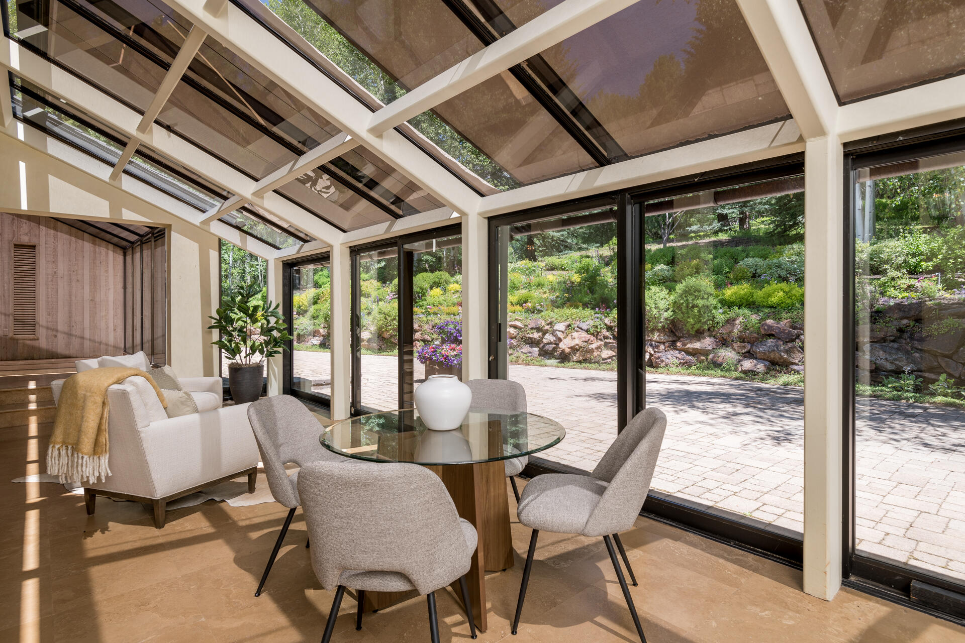 204 Big Wells Rd Property Photo 11