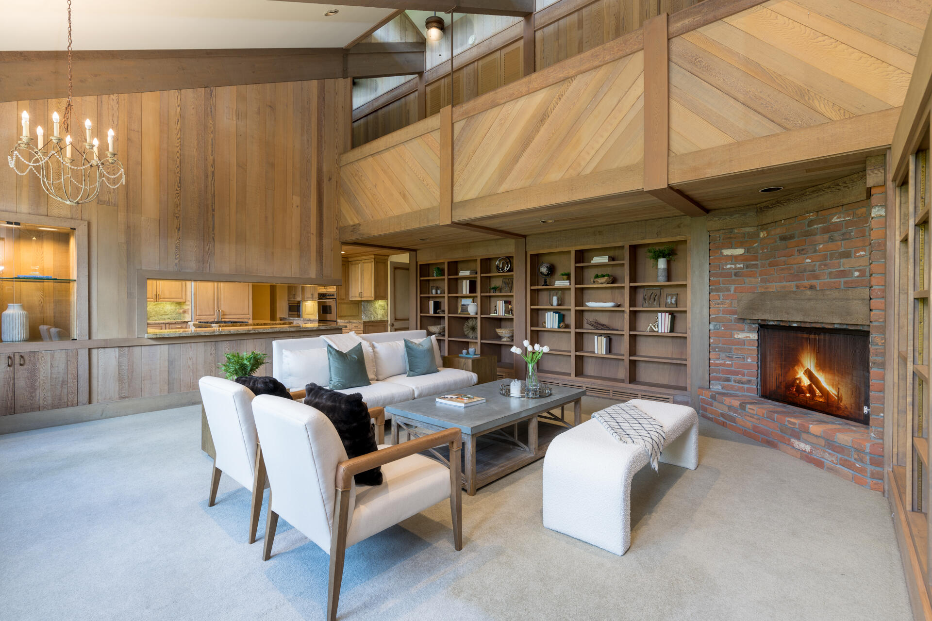 204 Big Wells Rd Property Photo 13