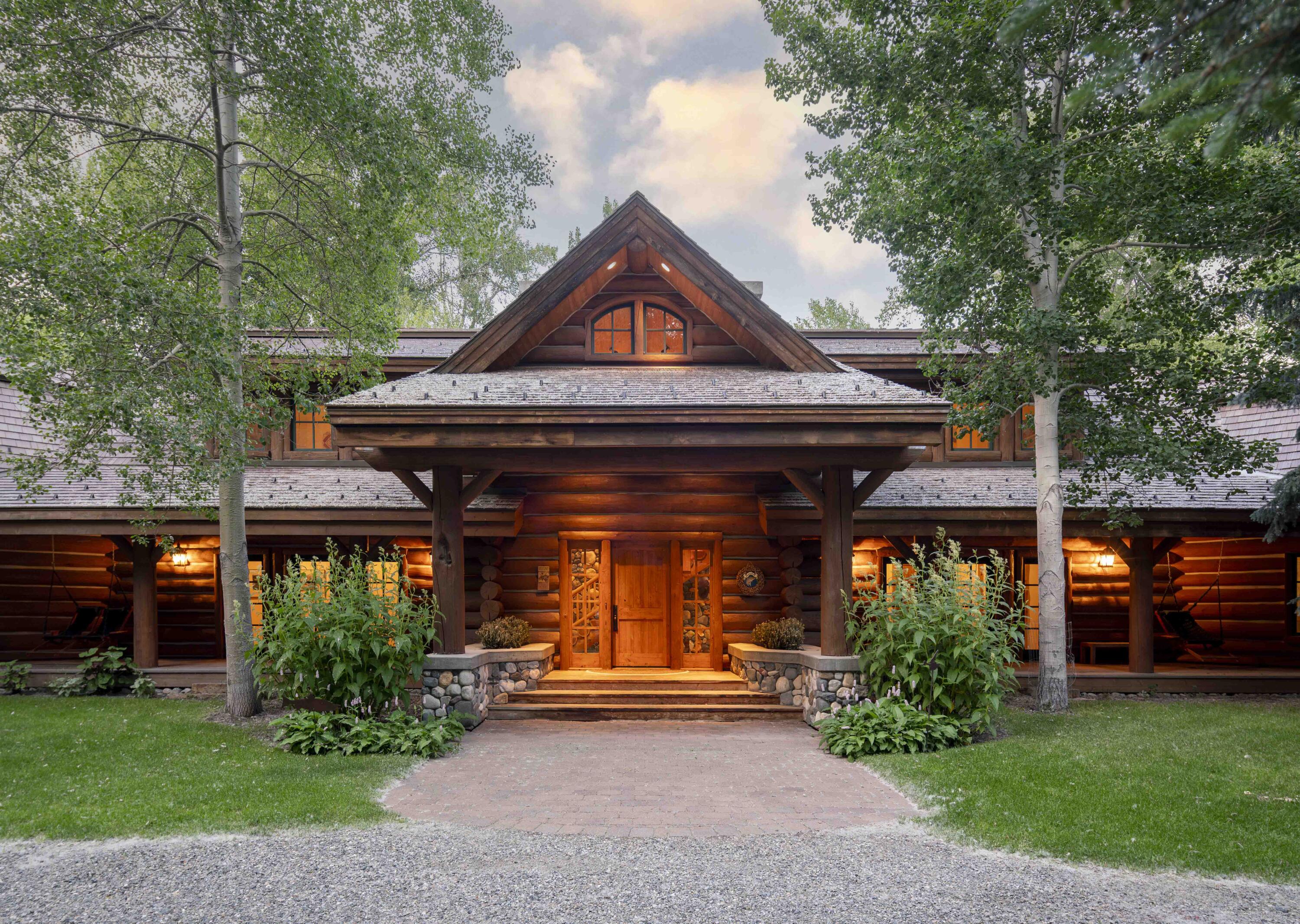 30 Gimlet Rd Property Photo 5