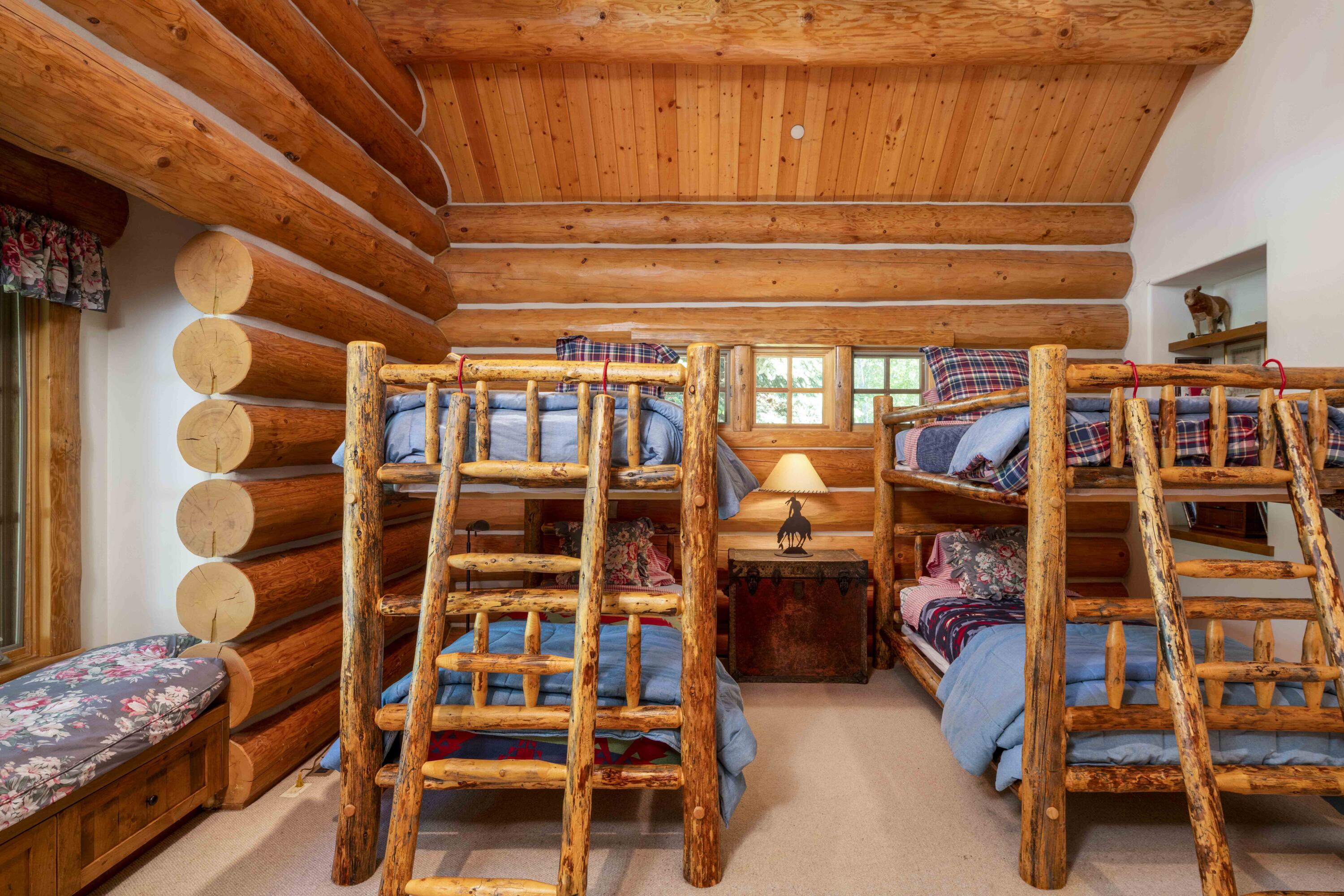 30 Gimlet Rd Property Photo 29