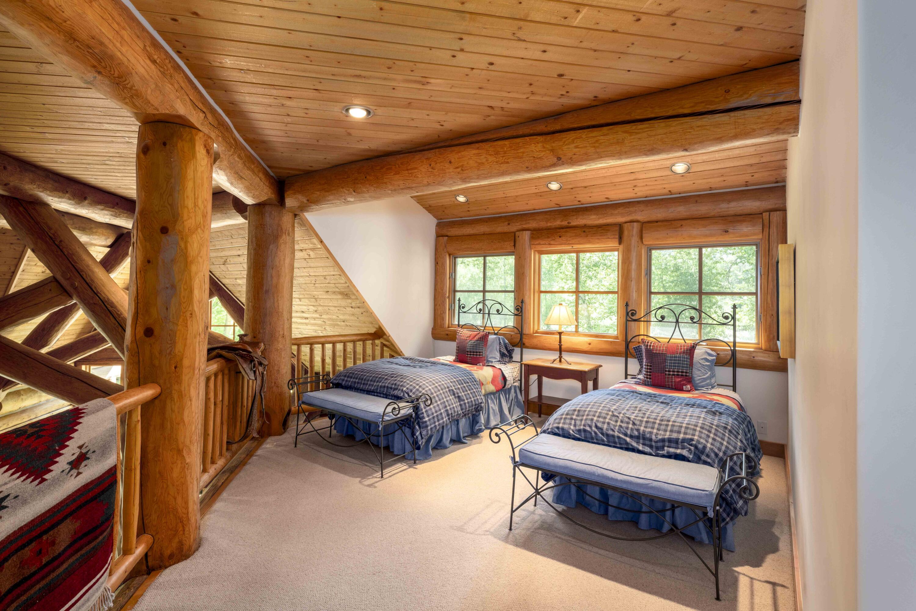 30 Gimlet Rd Property Photo 33