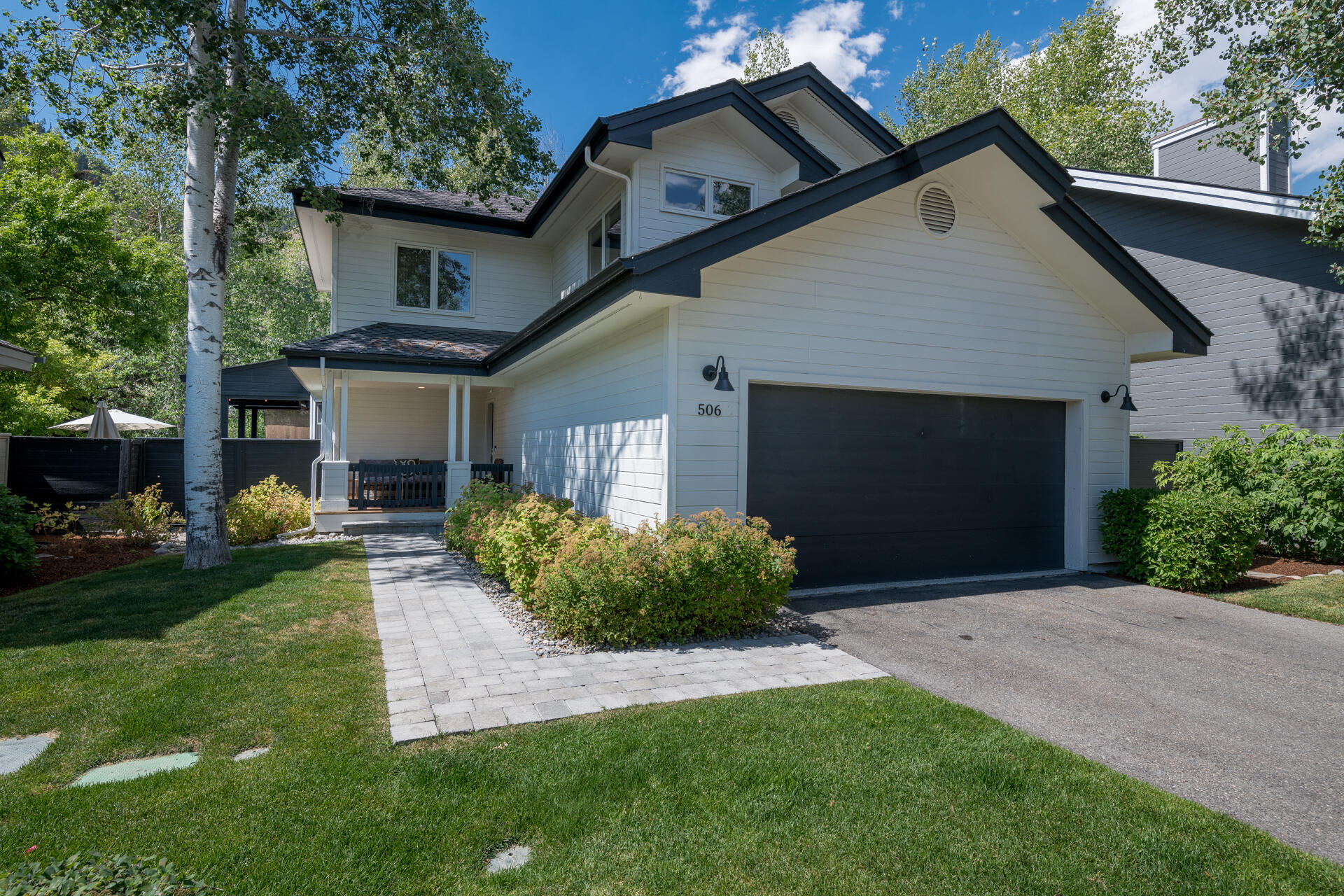 506 Evergreen Lane Property Photo 1