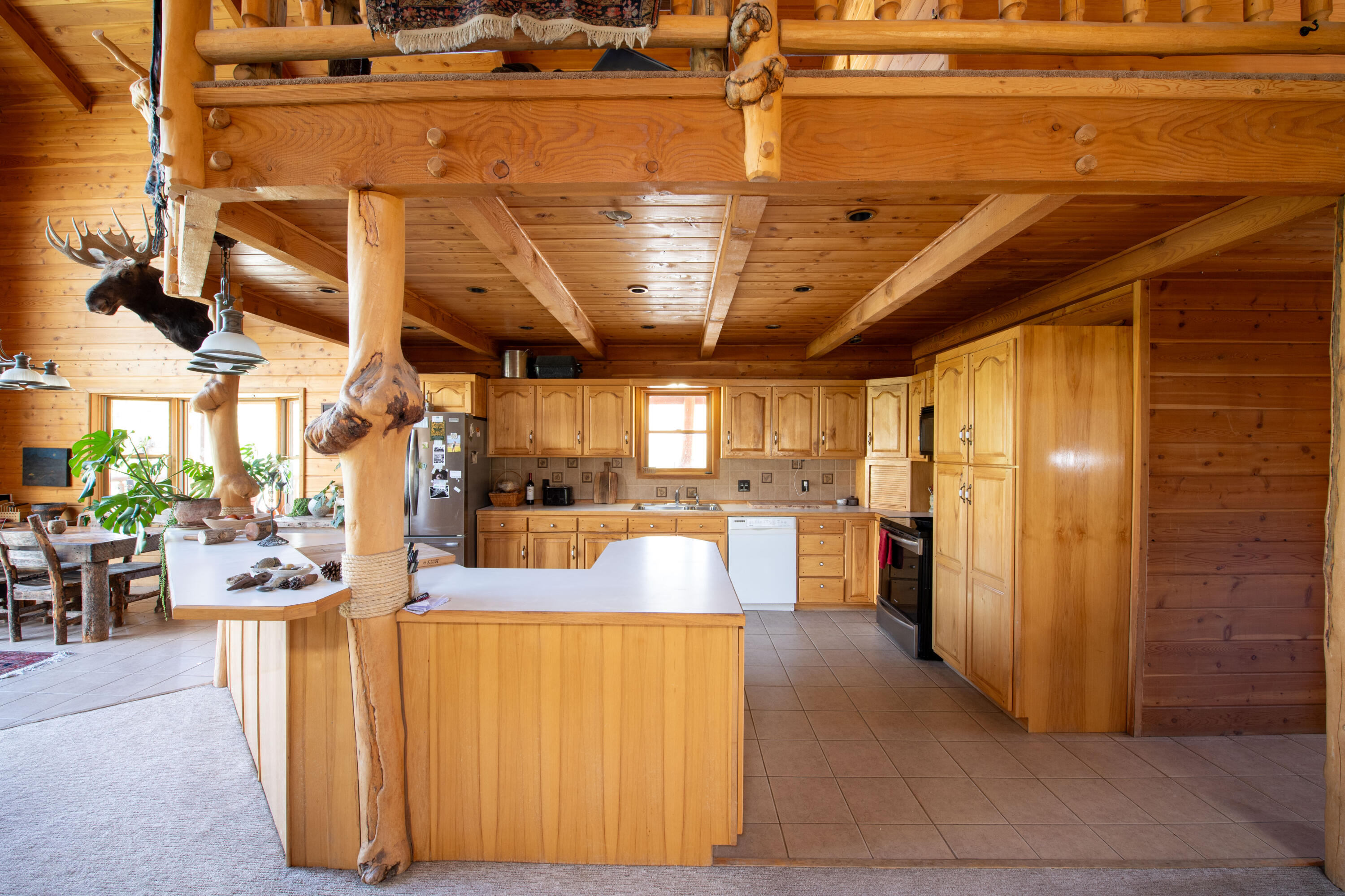 9885 Challis Creek Rd Property Photo 11