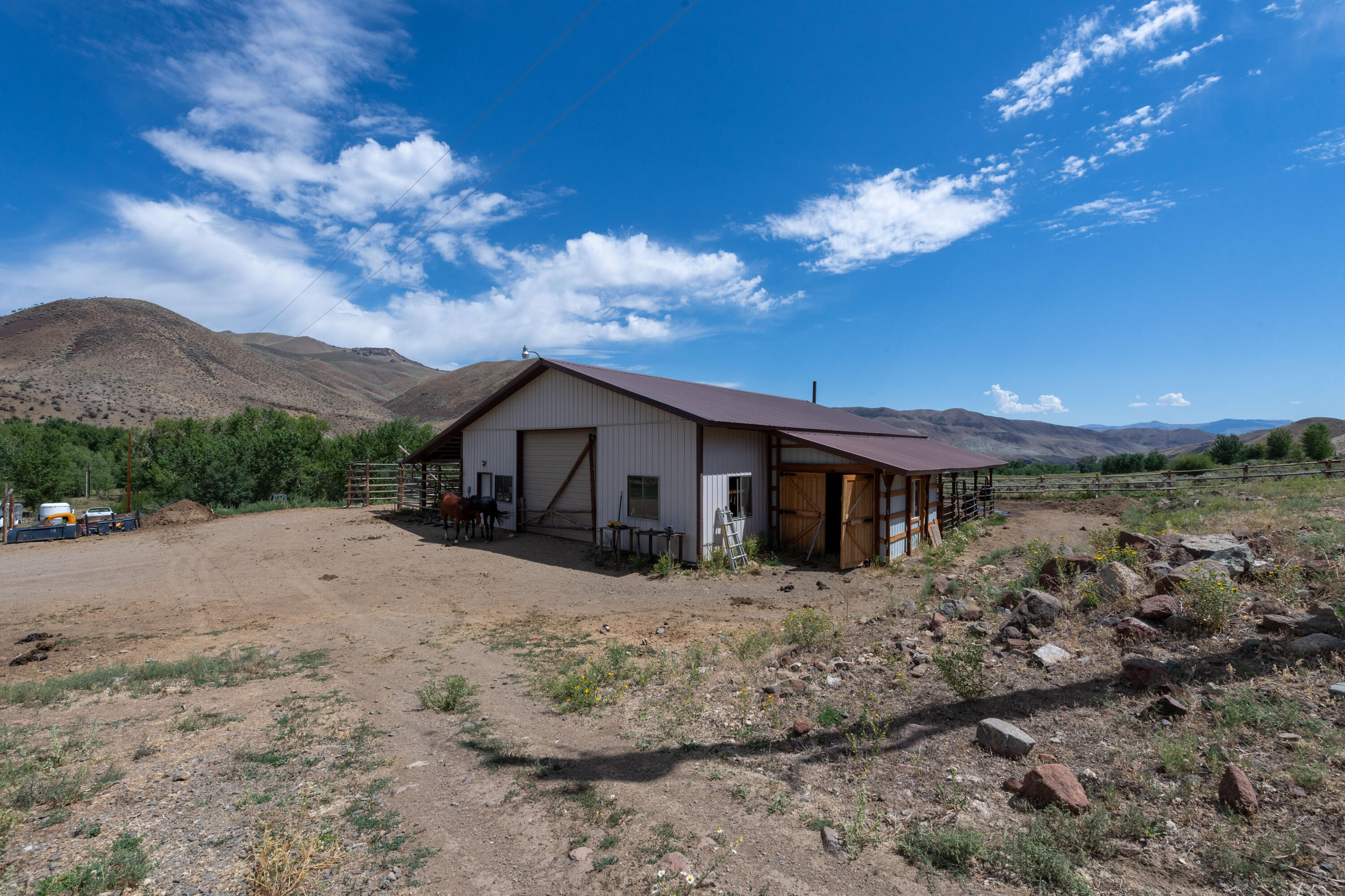 9885 Challis Creek Rd Property Photo 39