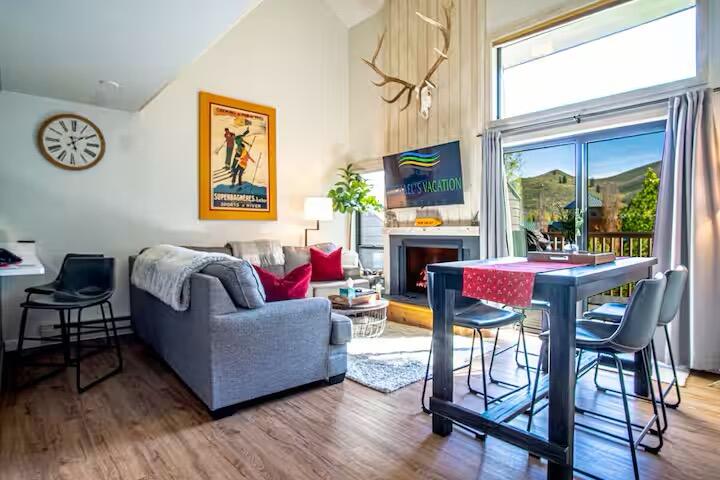 2233 Bonne Vie Condo Dr Property Photo 1