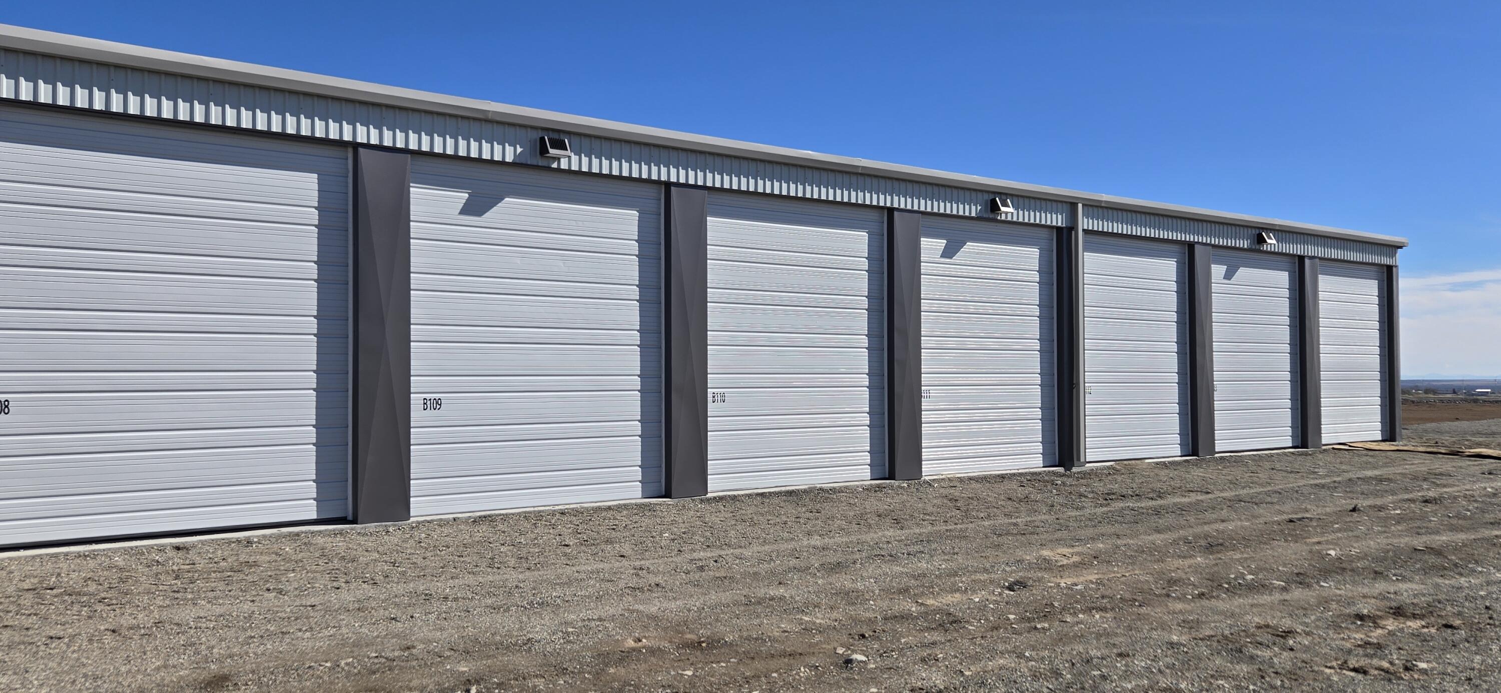 8 Industrial Blvd Property Photo 1
