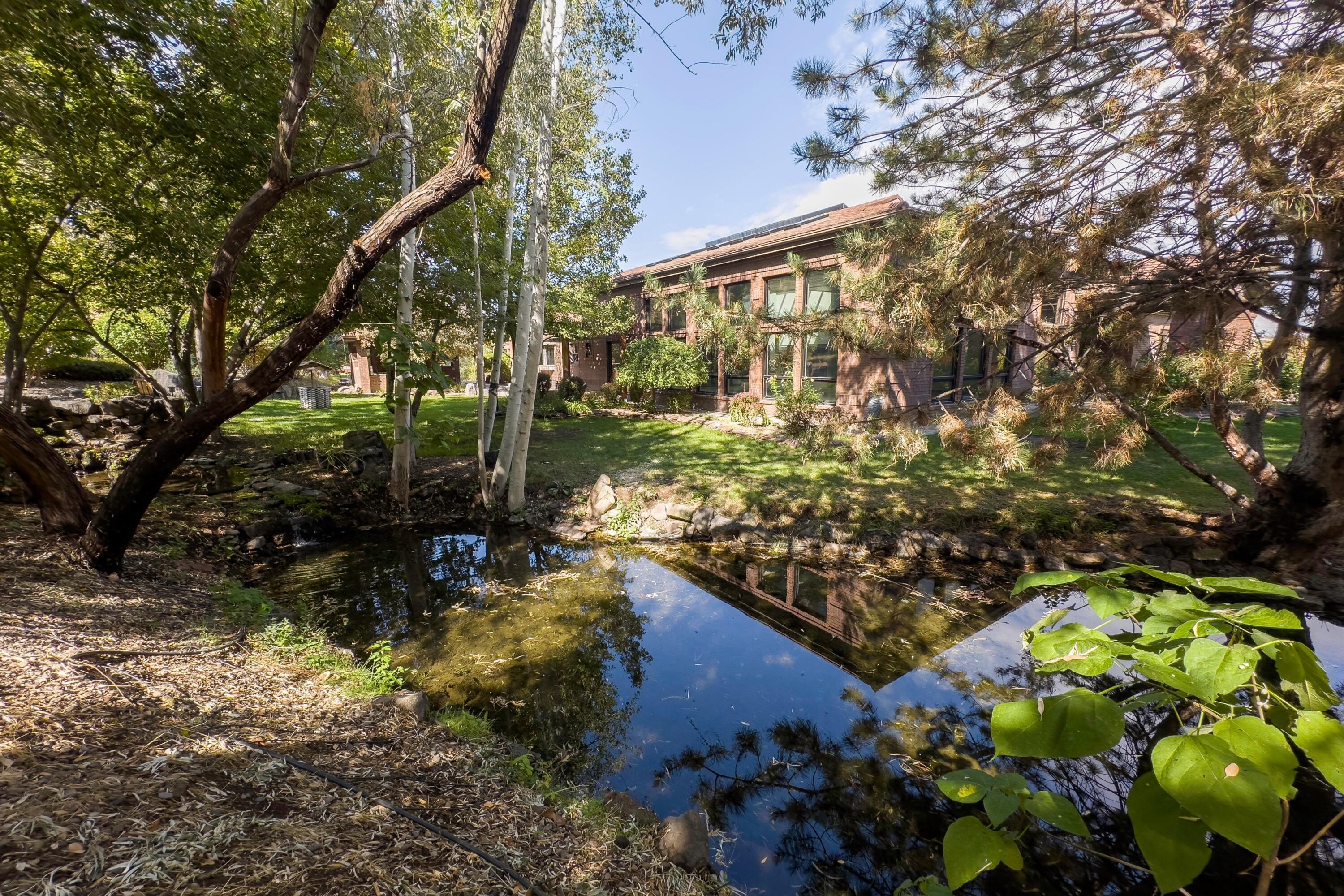 4799 A & B River Rd Property Photo 1