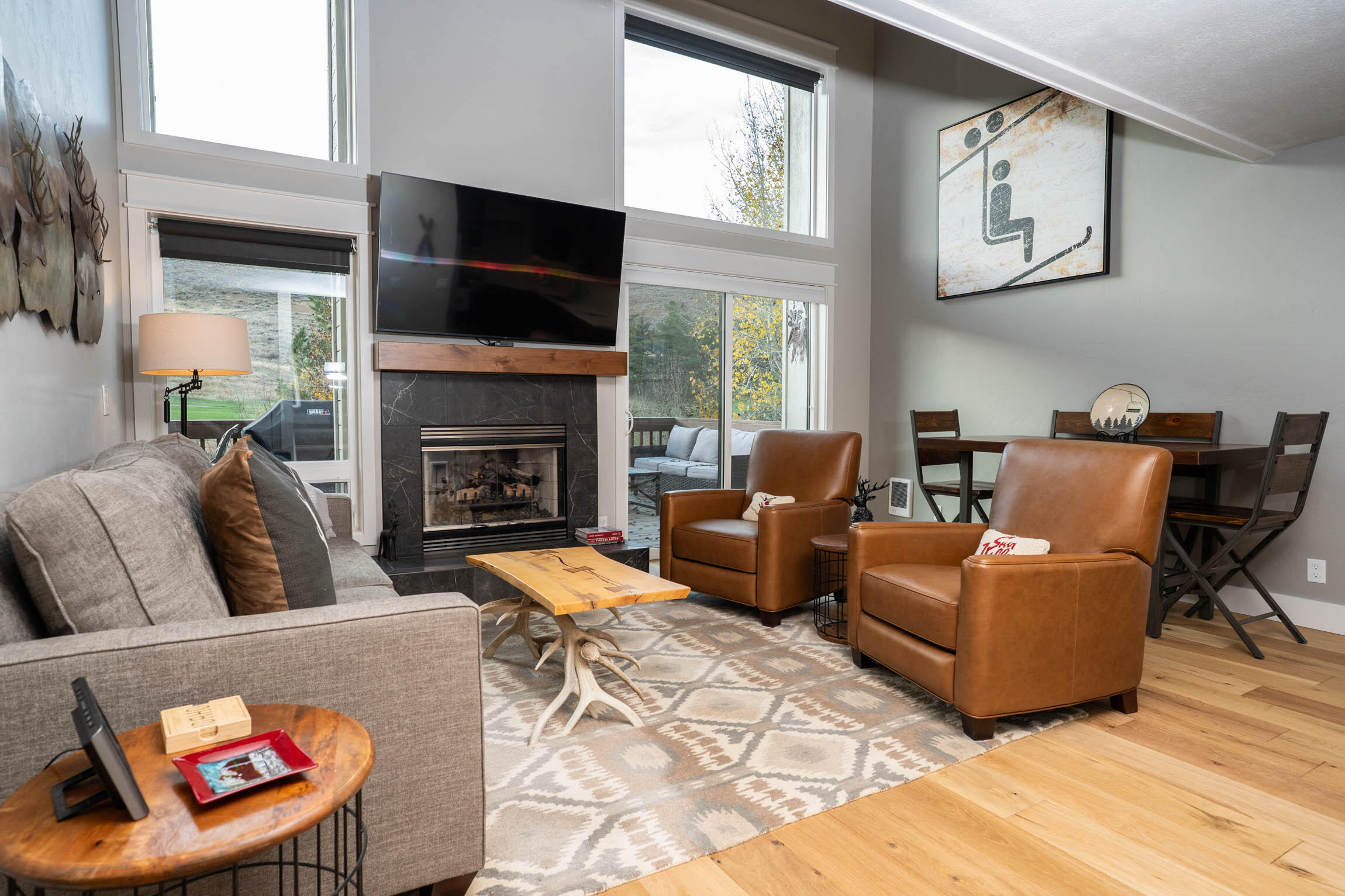 2501 Indian Springs Condo Dr Dr Property Photo 1