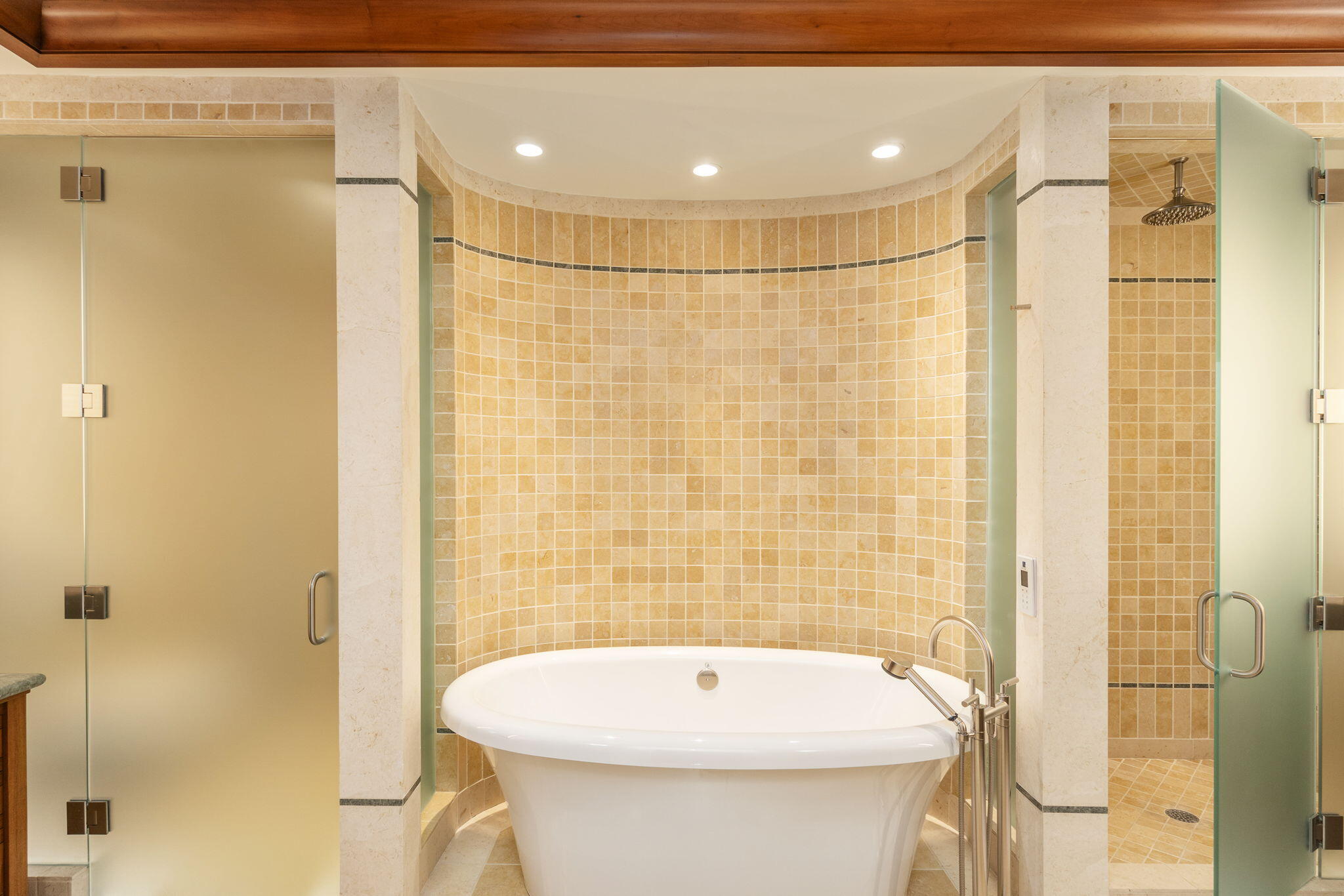 221 N Washington Ave Property Photo 13