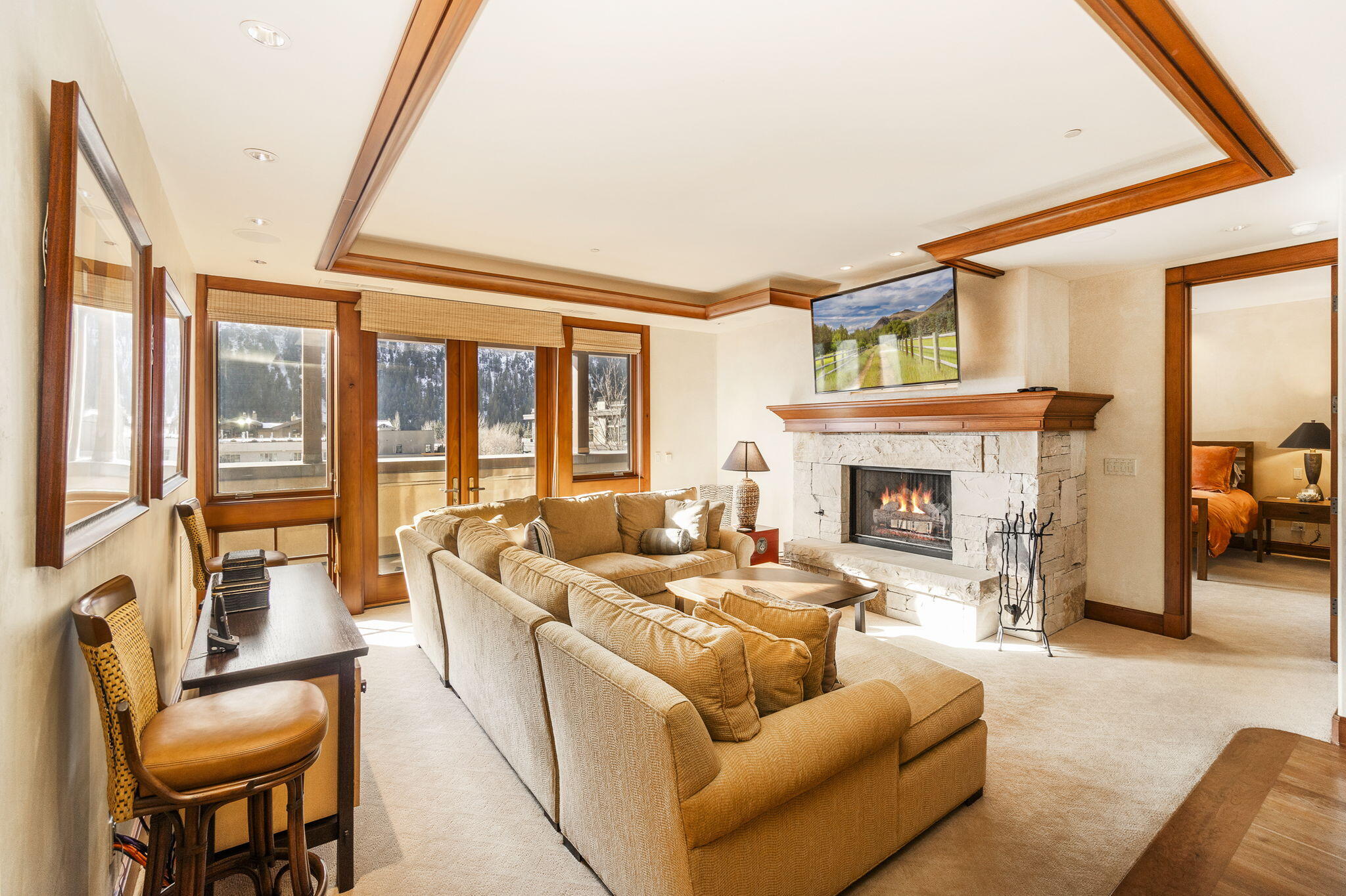 221 N Washington Ave Property Photo 20