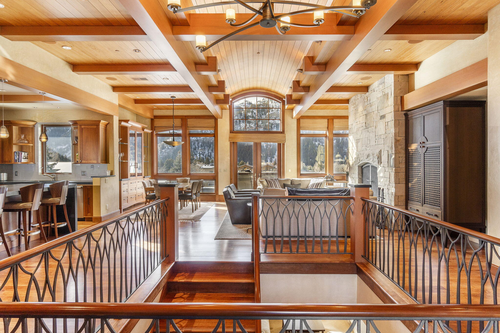 221 N Washington Ave Property Photo 32