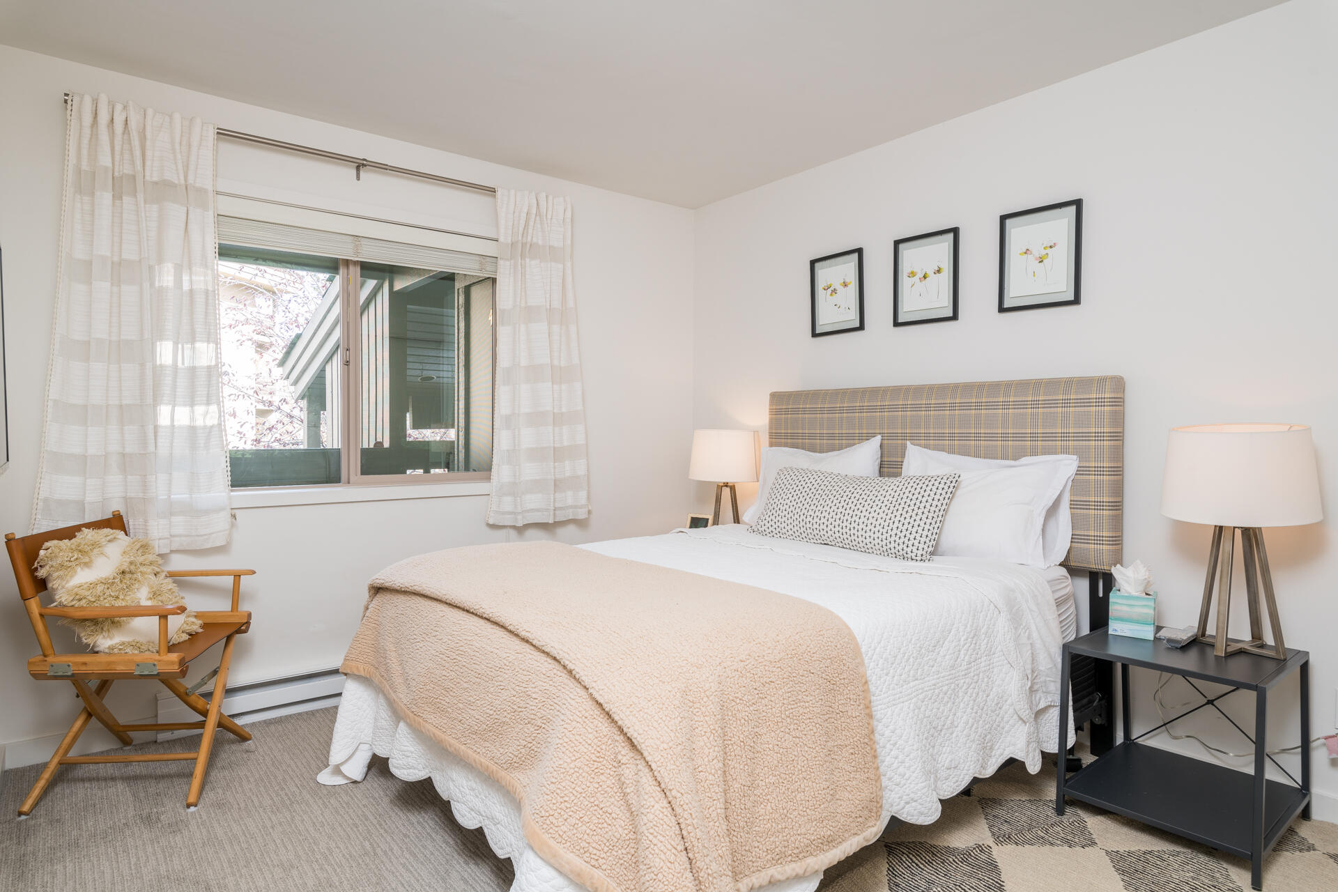 401 S 2nd Ave Property Photo 8