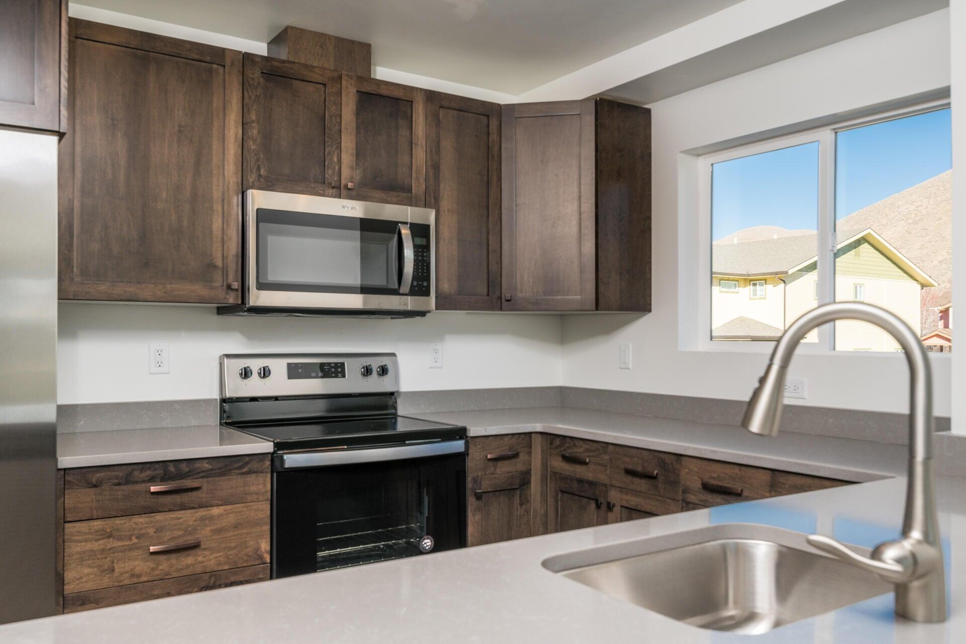 809 Countryside Blvd Property Photo 14