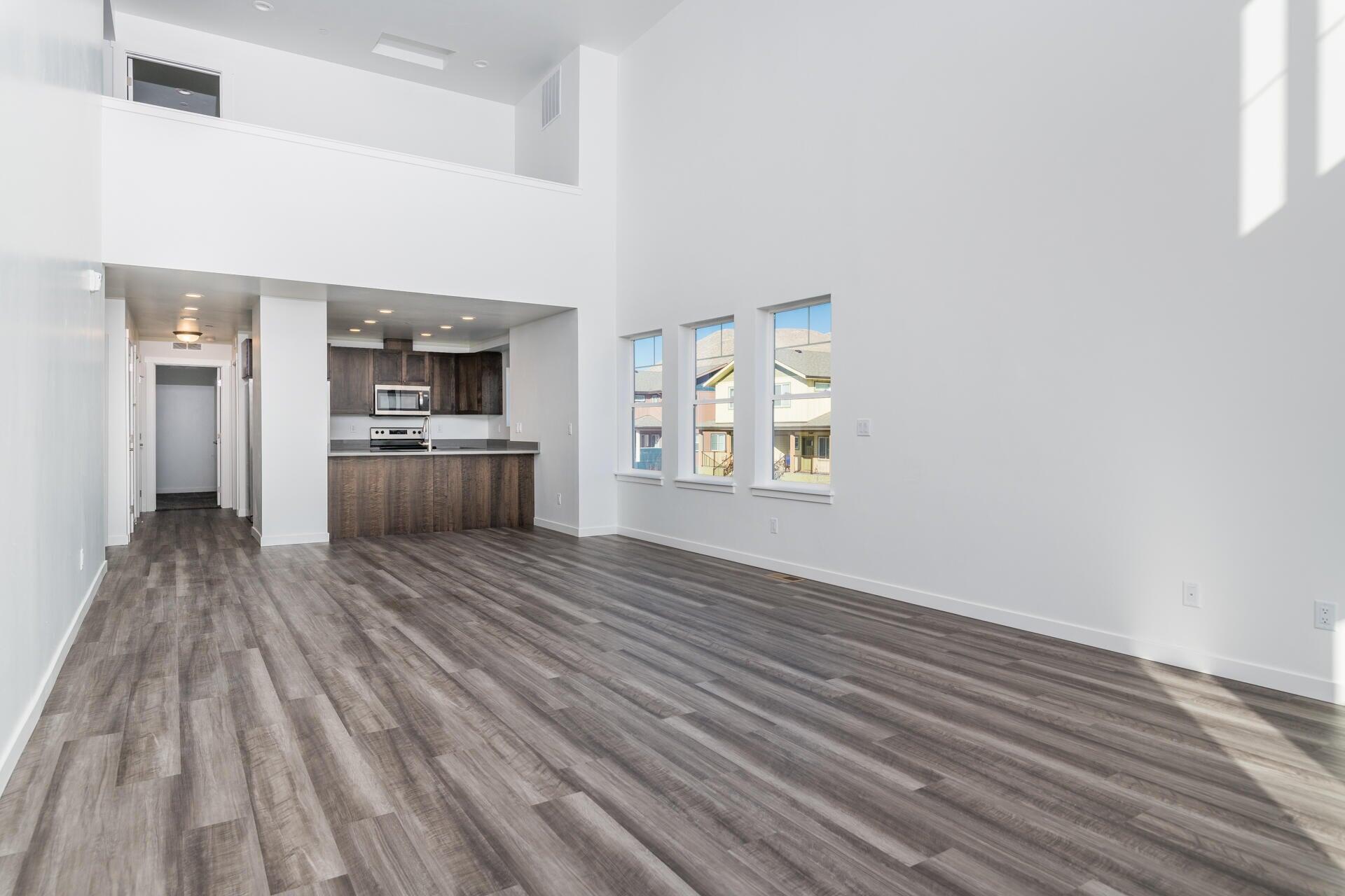 809 Countryside Blvd Property Photo 20