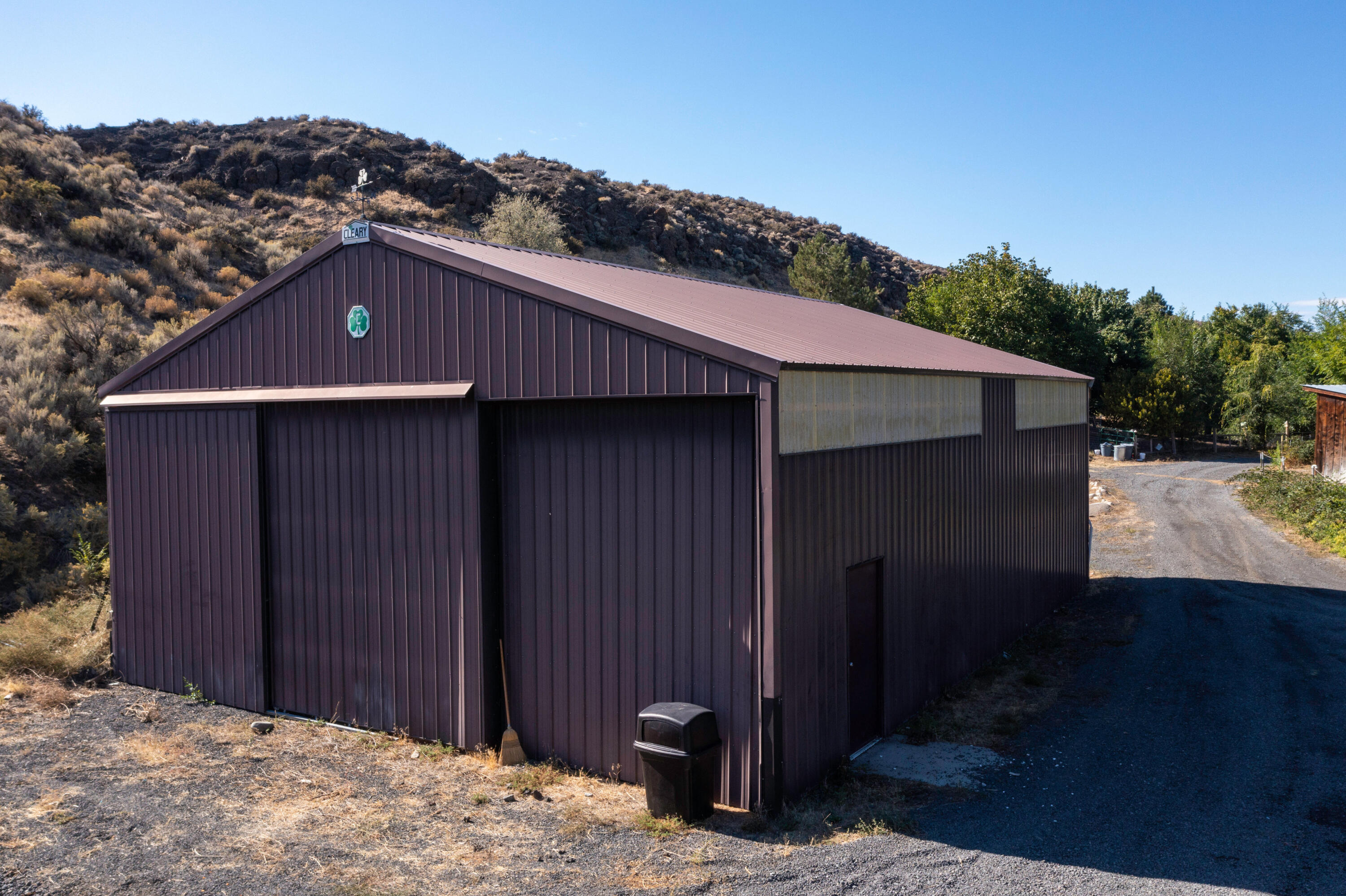 4799 A & B River Rd Property Photo 42