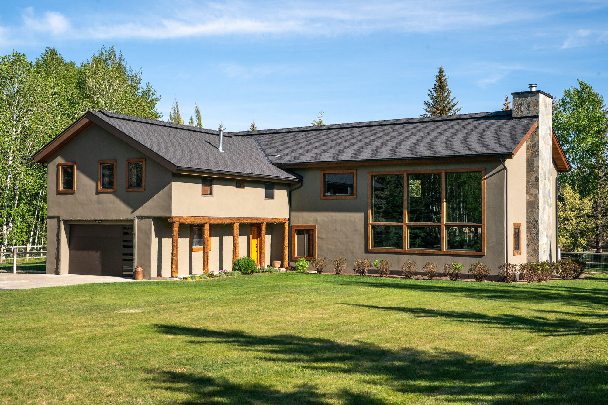 102 Larkspur Rd Property Photo 1