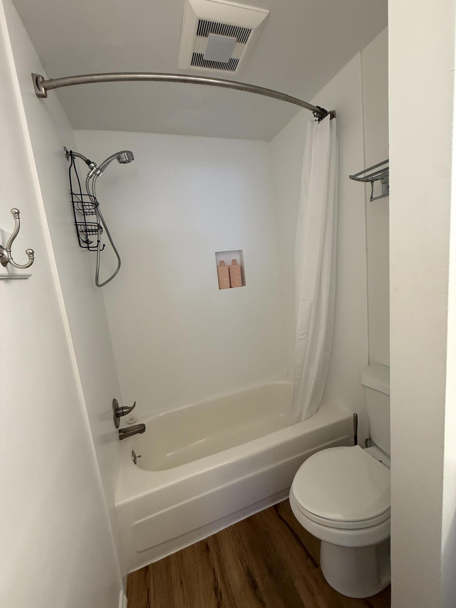 111 Angani Way 2071 Property Photo 6