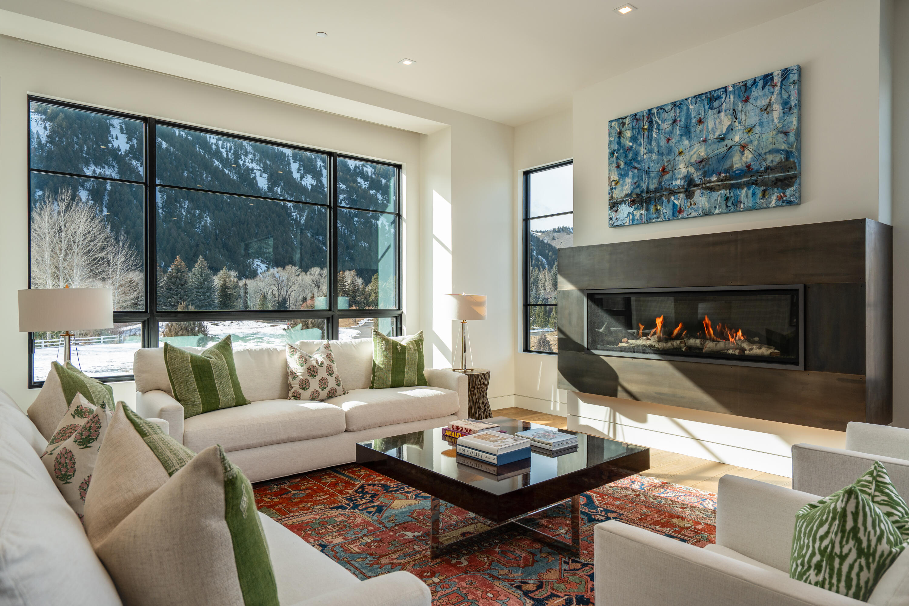 150 Lane's Way Property Photo 4