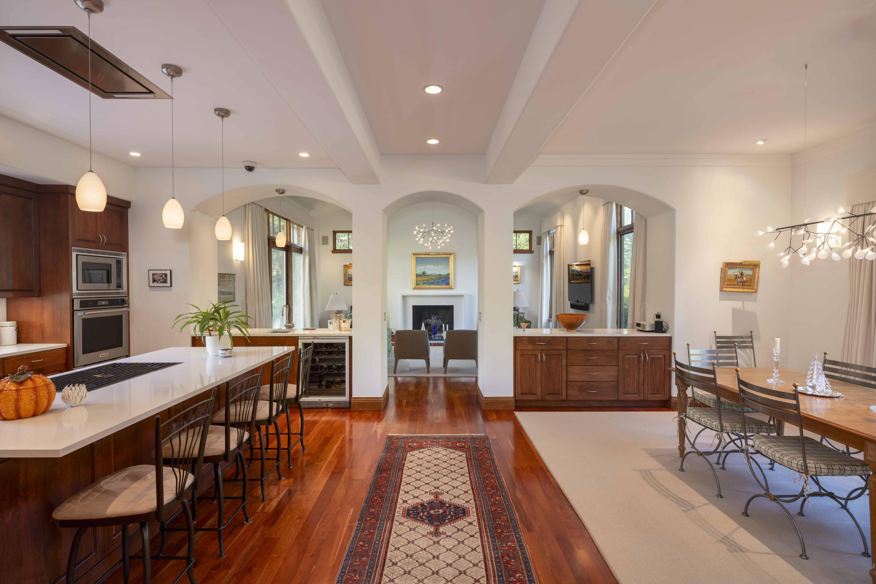 7 Meadow Rd Property Photo 8