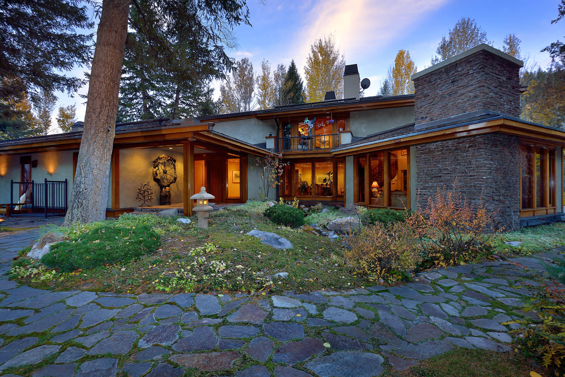 Hwy 75 Property Photo 3