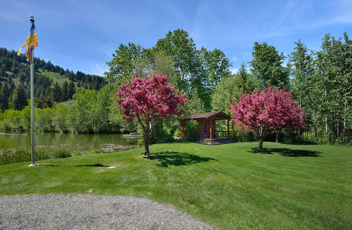 Hwy 75 Property Photo 18