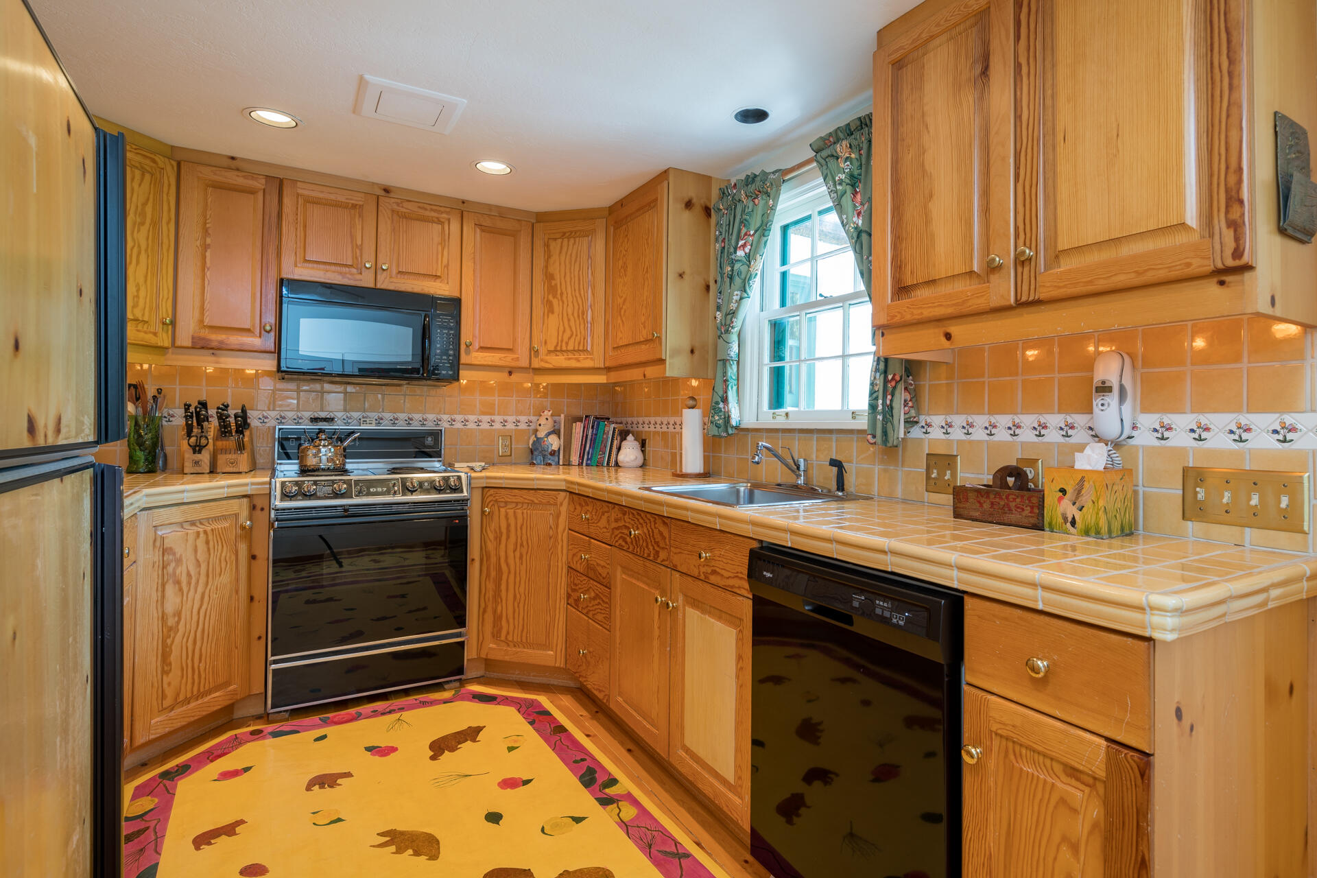 Hwy 75 Property Photo 26