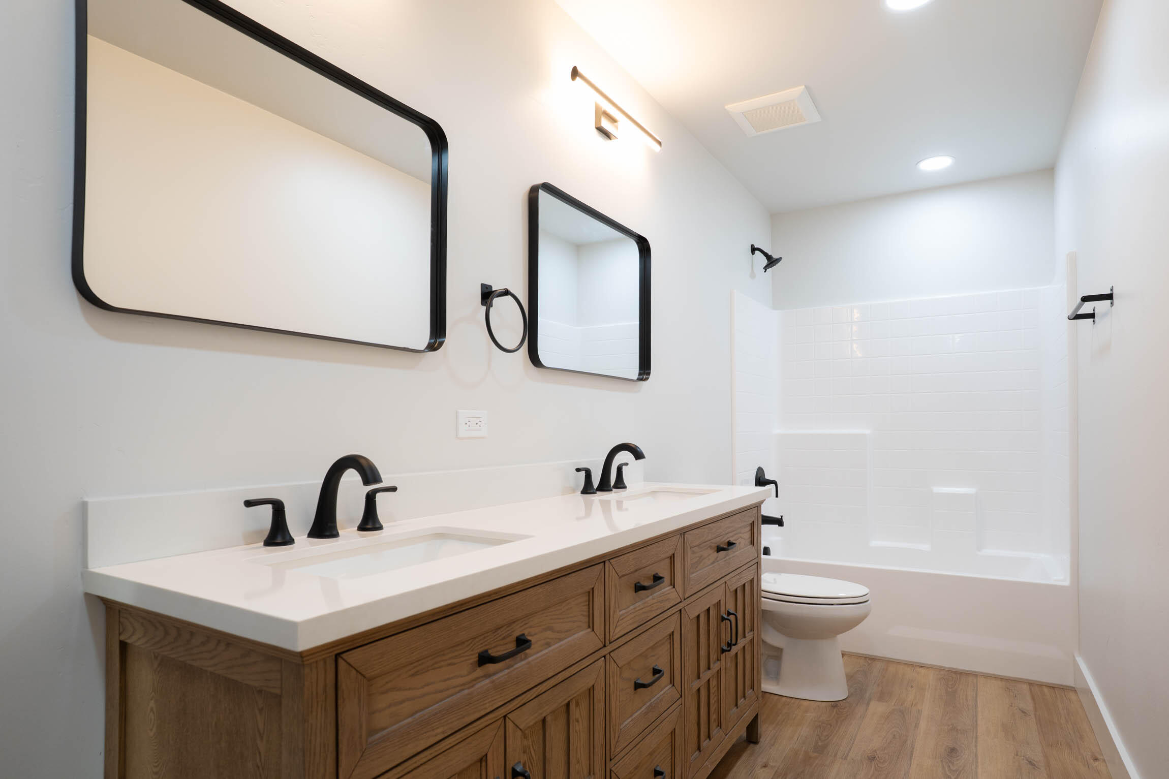 124 Cowcatcher Loop Property Photo 33