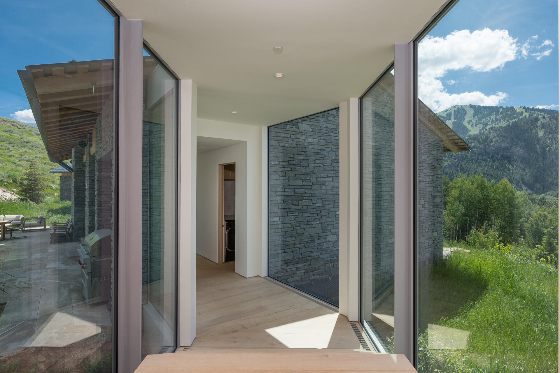 220 Lava St Property Photo 31