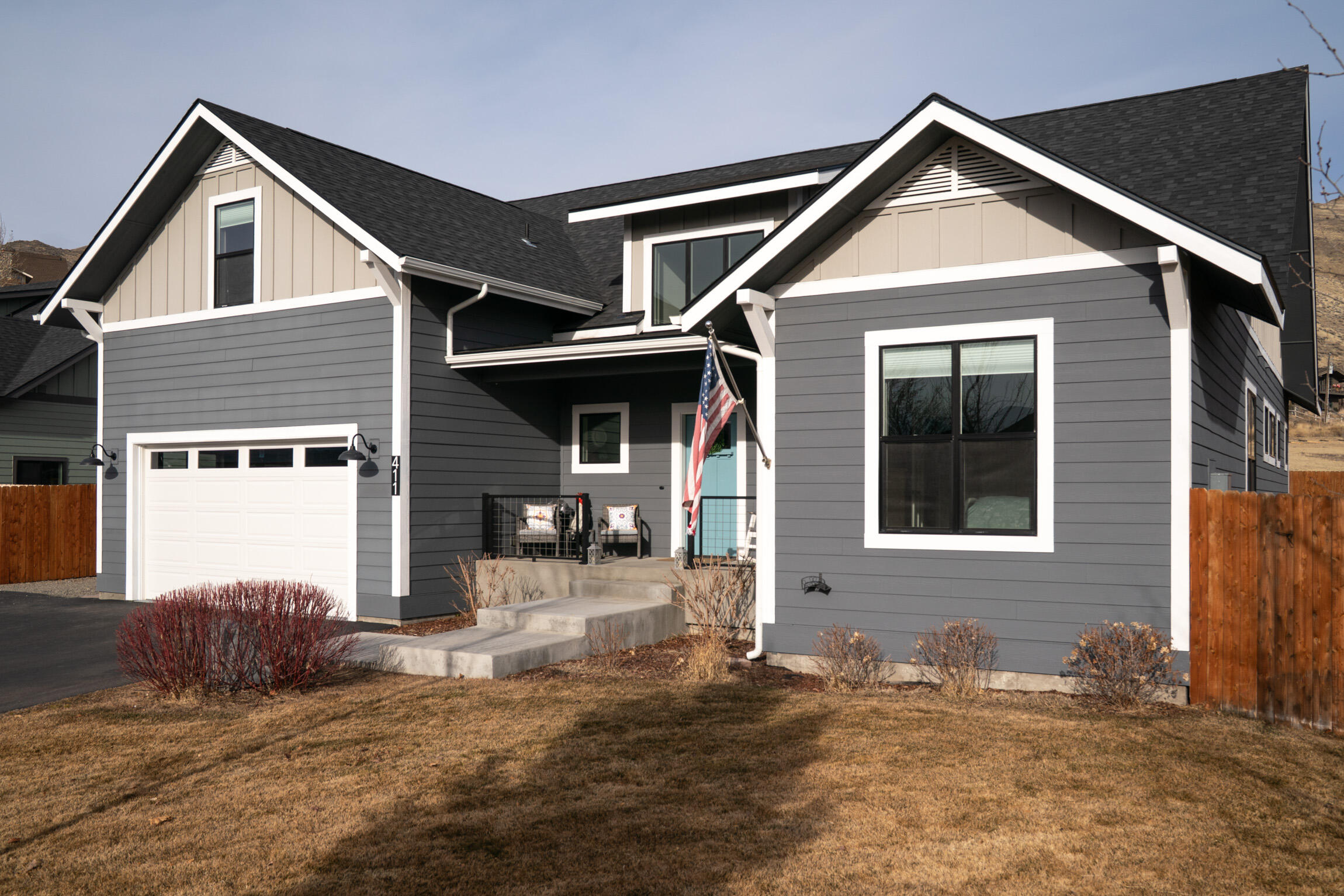411 Chestnut Loop Property Photo 1