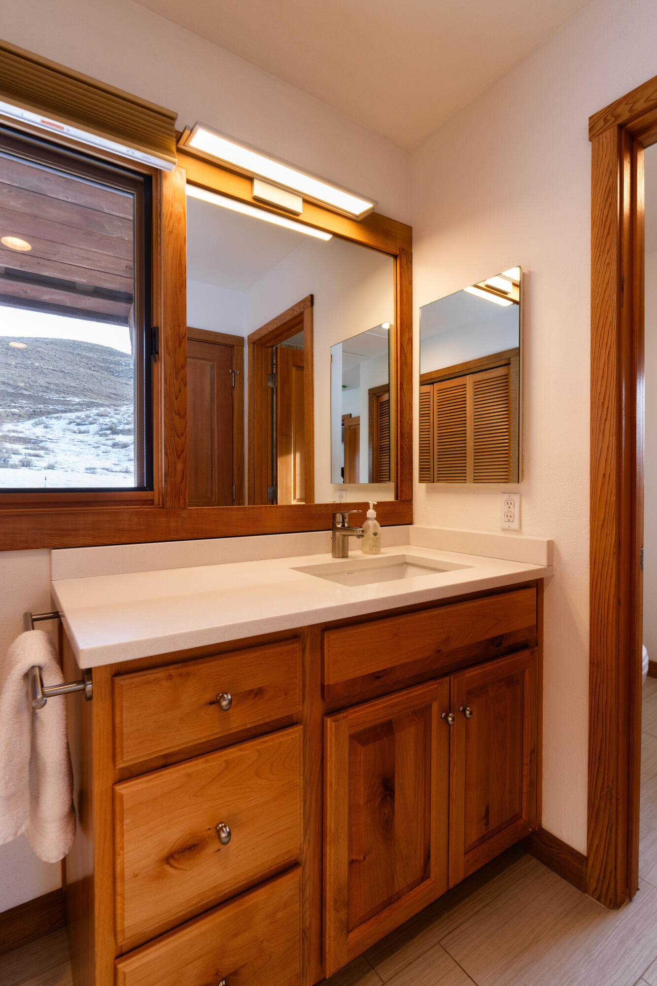 107 Skyline Spur Property Photo 23