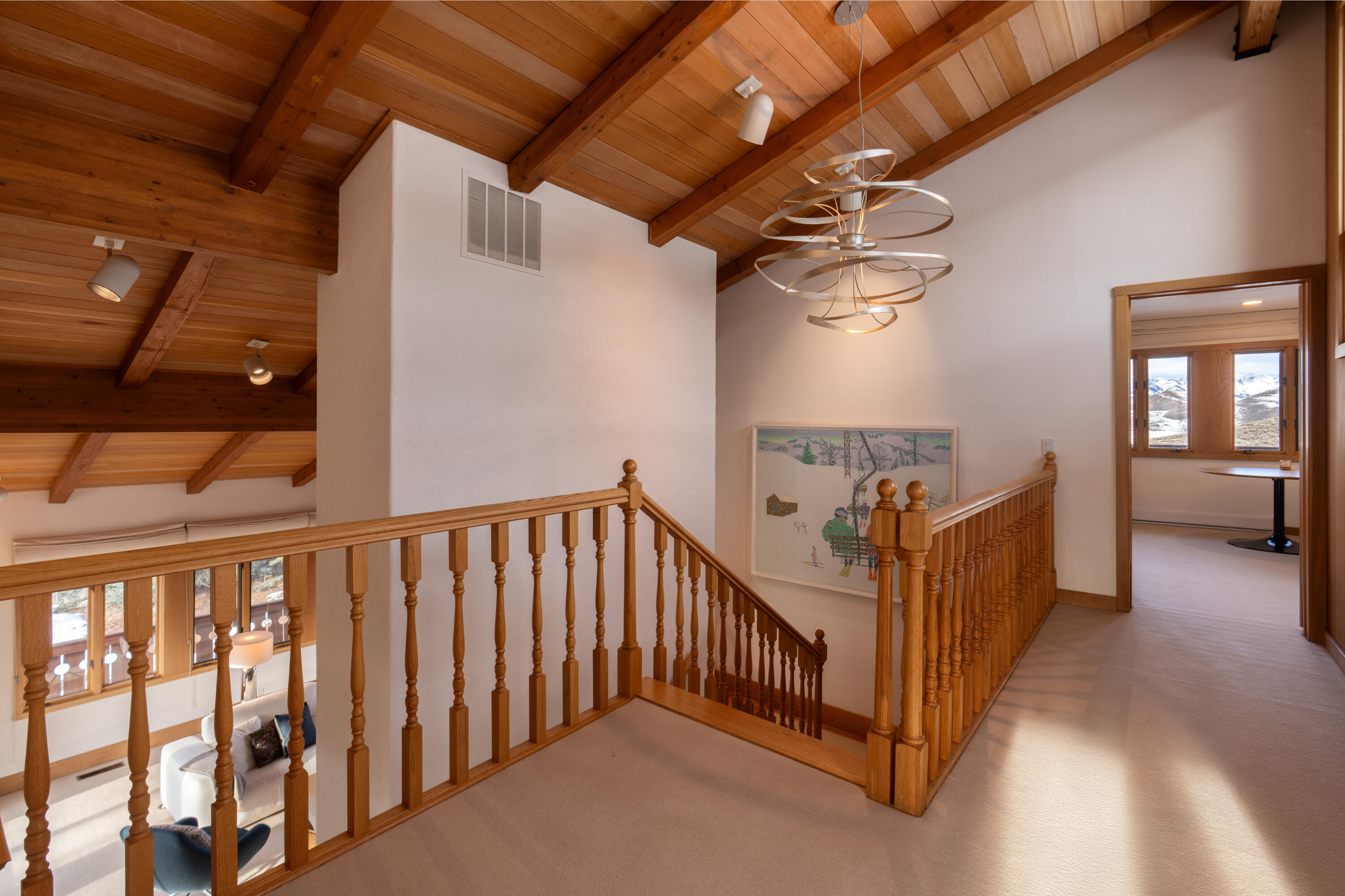 107 Skyline Spur Property Photo 24