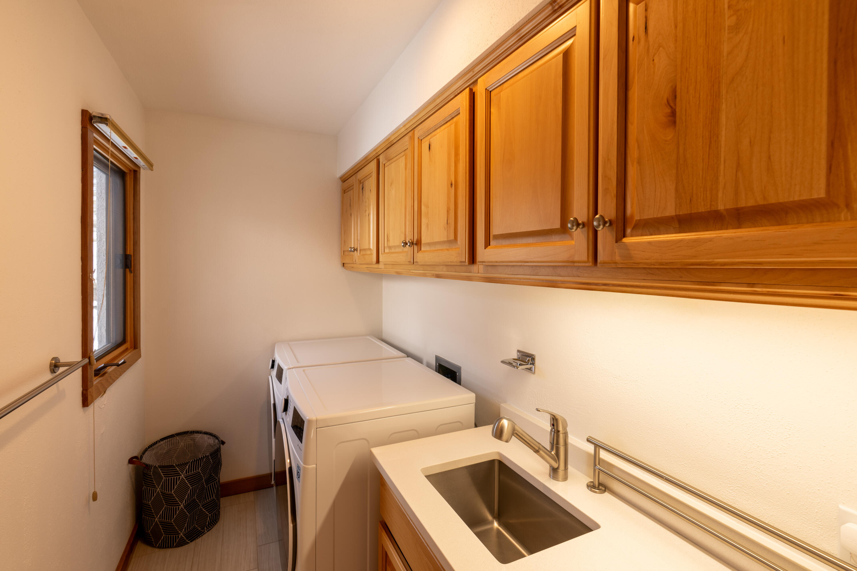 107 Skyline Spur Property Photo 35