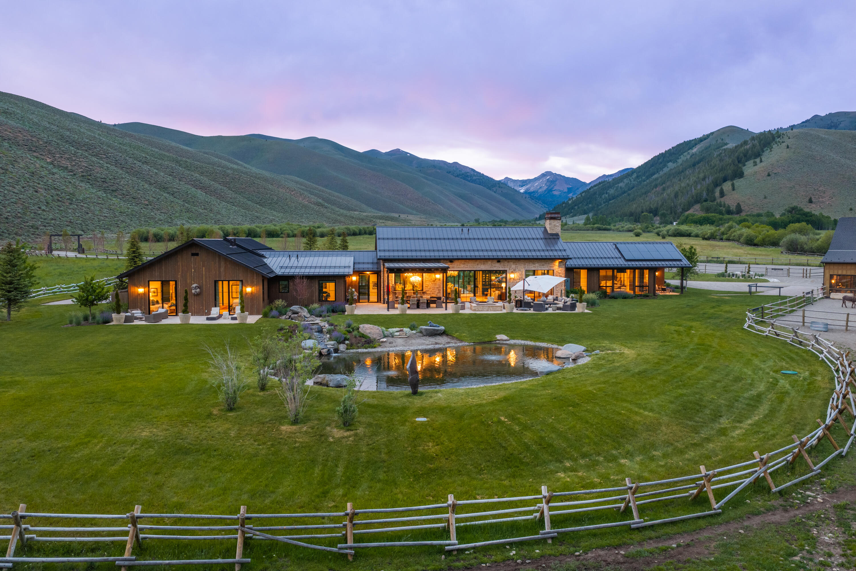708 E Fork Road Property Photo 3