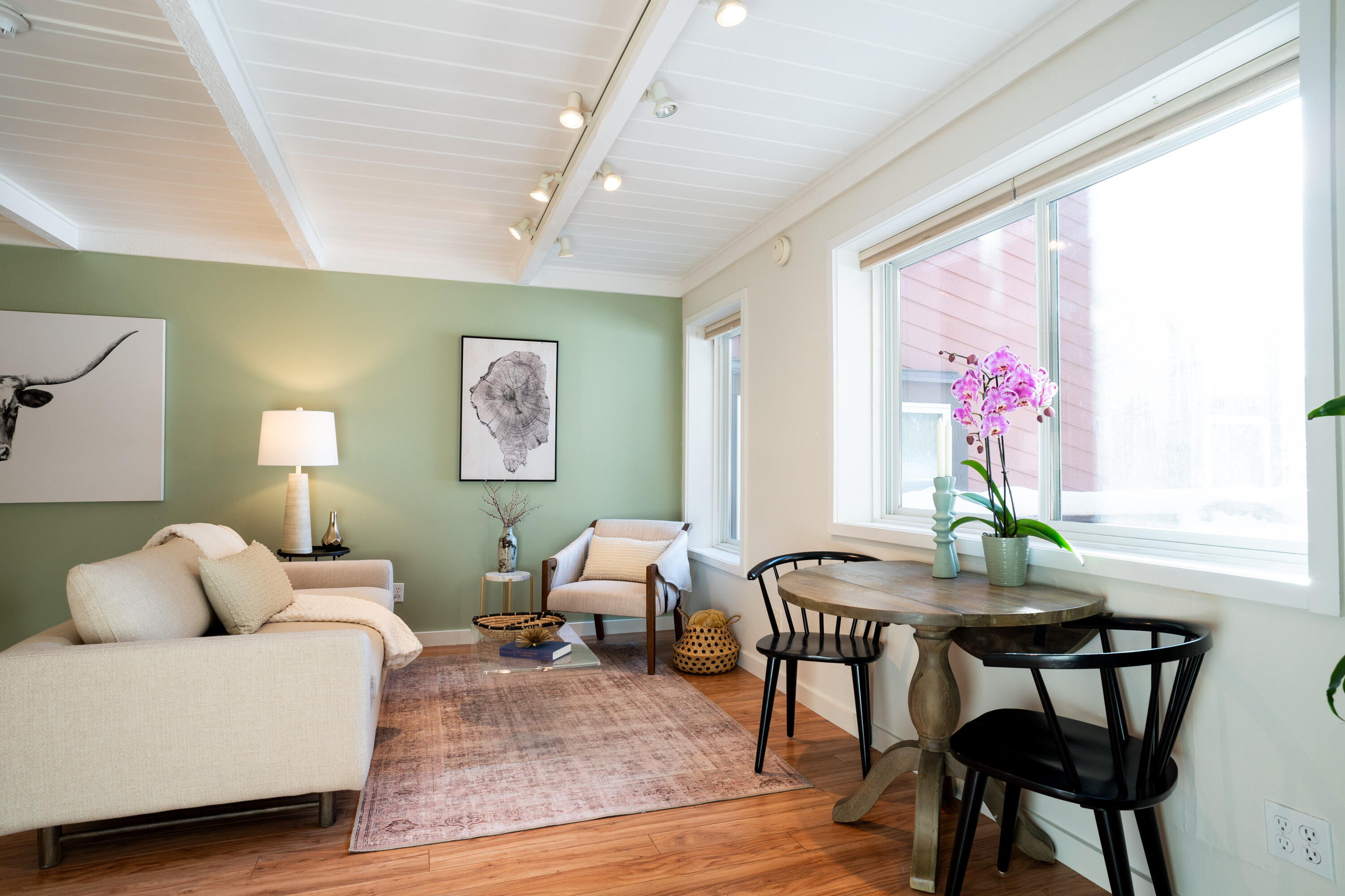 1004 Atelier Condo Dr Property Photo 8