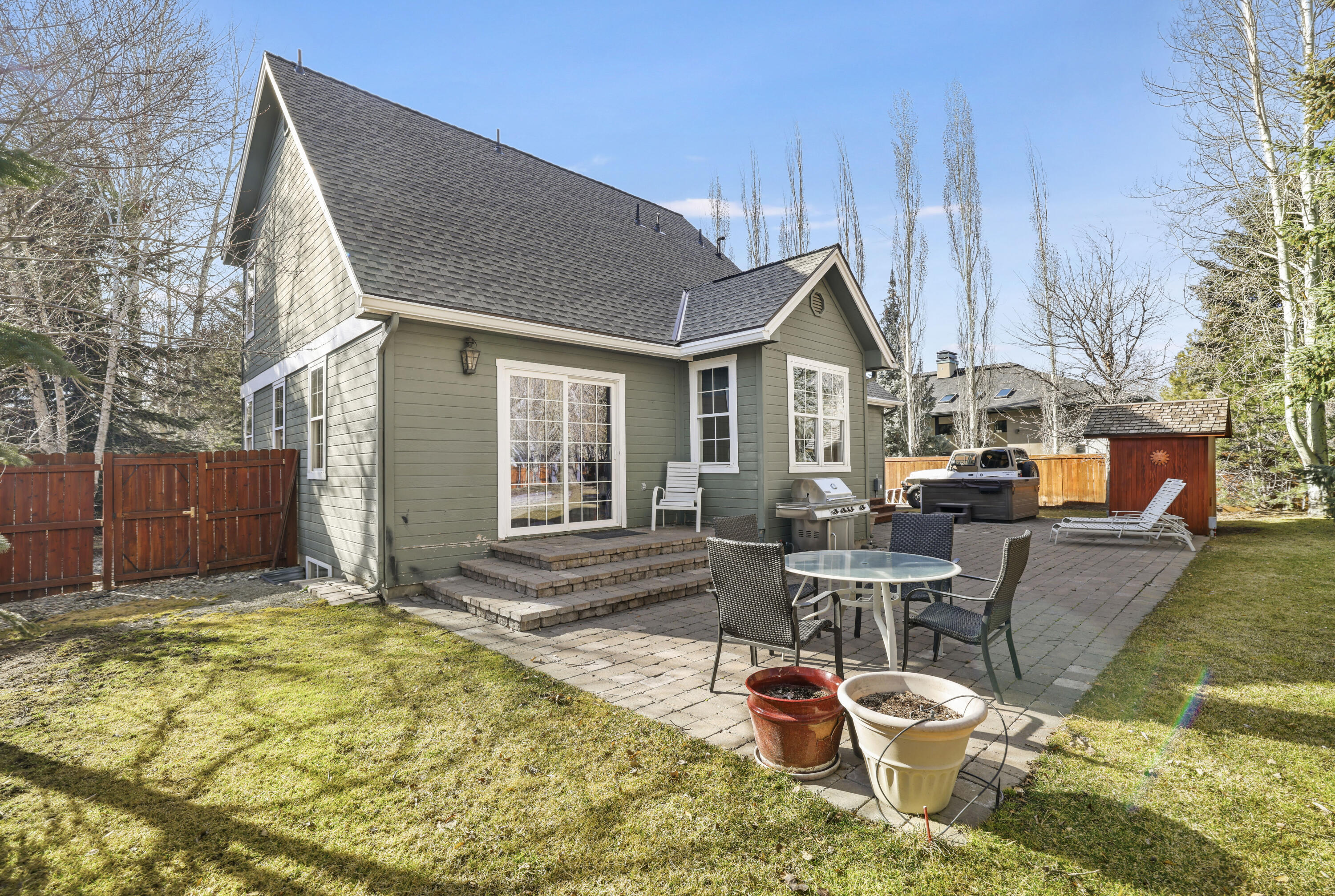 630 Deerfield Dr Property Photo 40