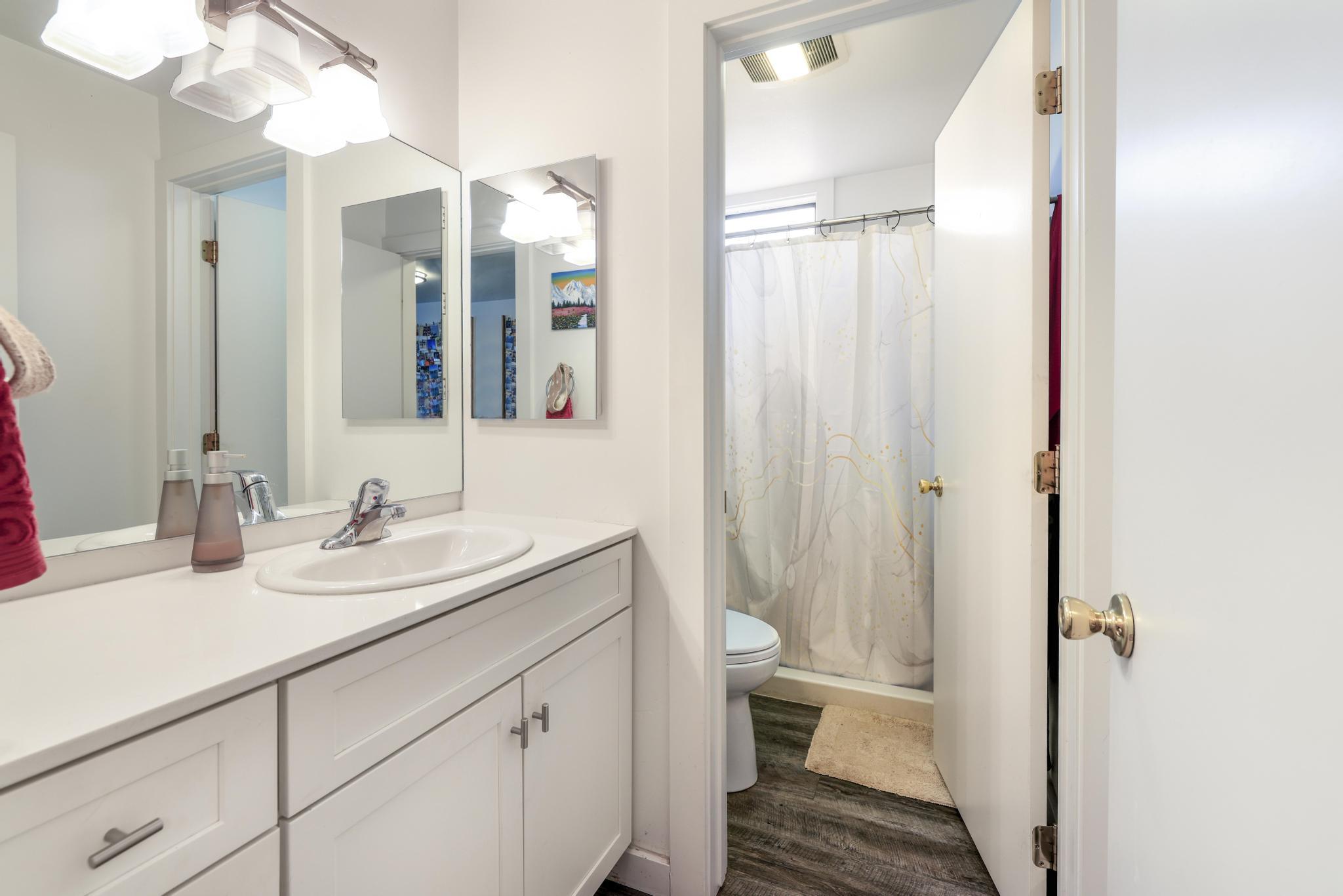 420-460 N Spruce Ave Property Photo 43