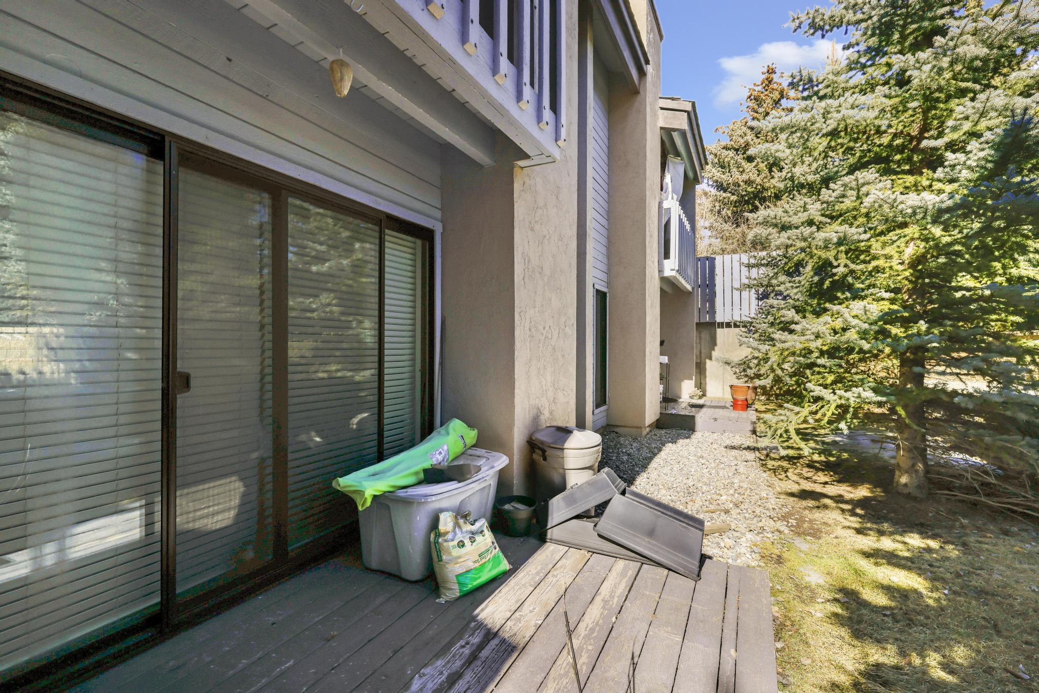 420-460 N Spruce Ave A-h Property Photo 34